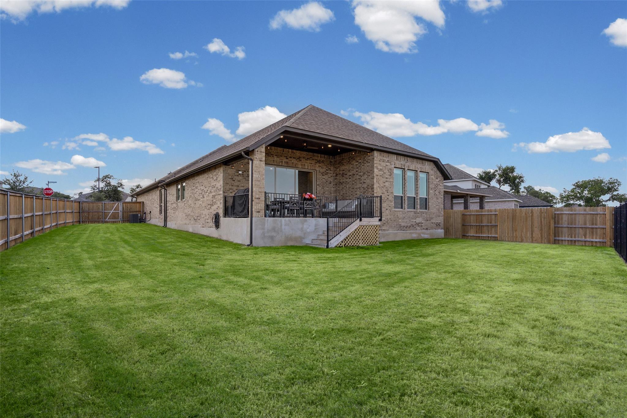 1200 Scenic Green LOOP