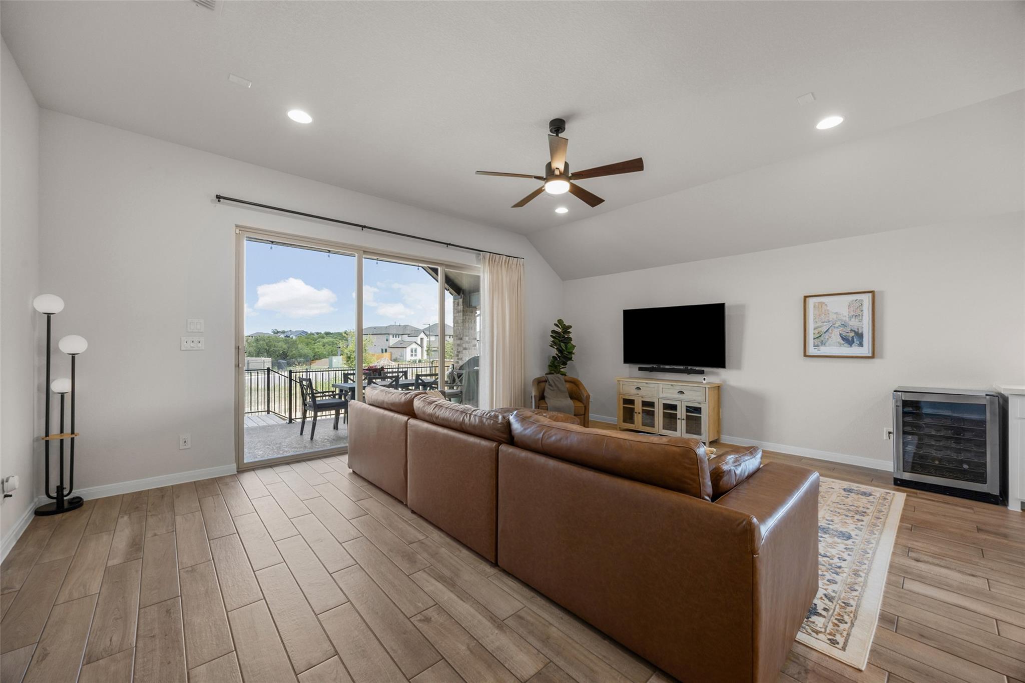 1200 Scenic Green LOOP
