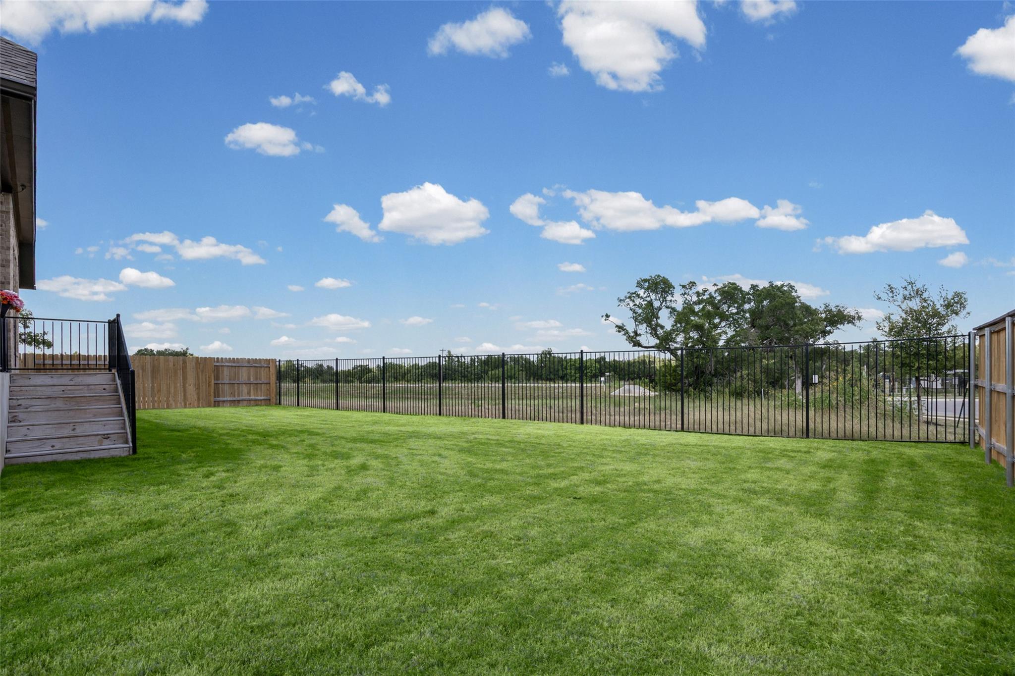 1200 Scenic Green LOOP