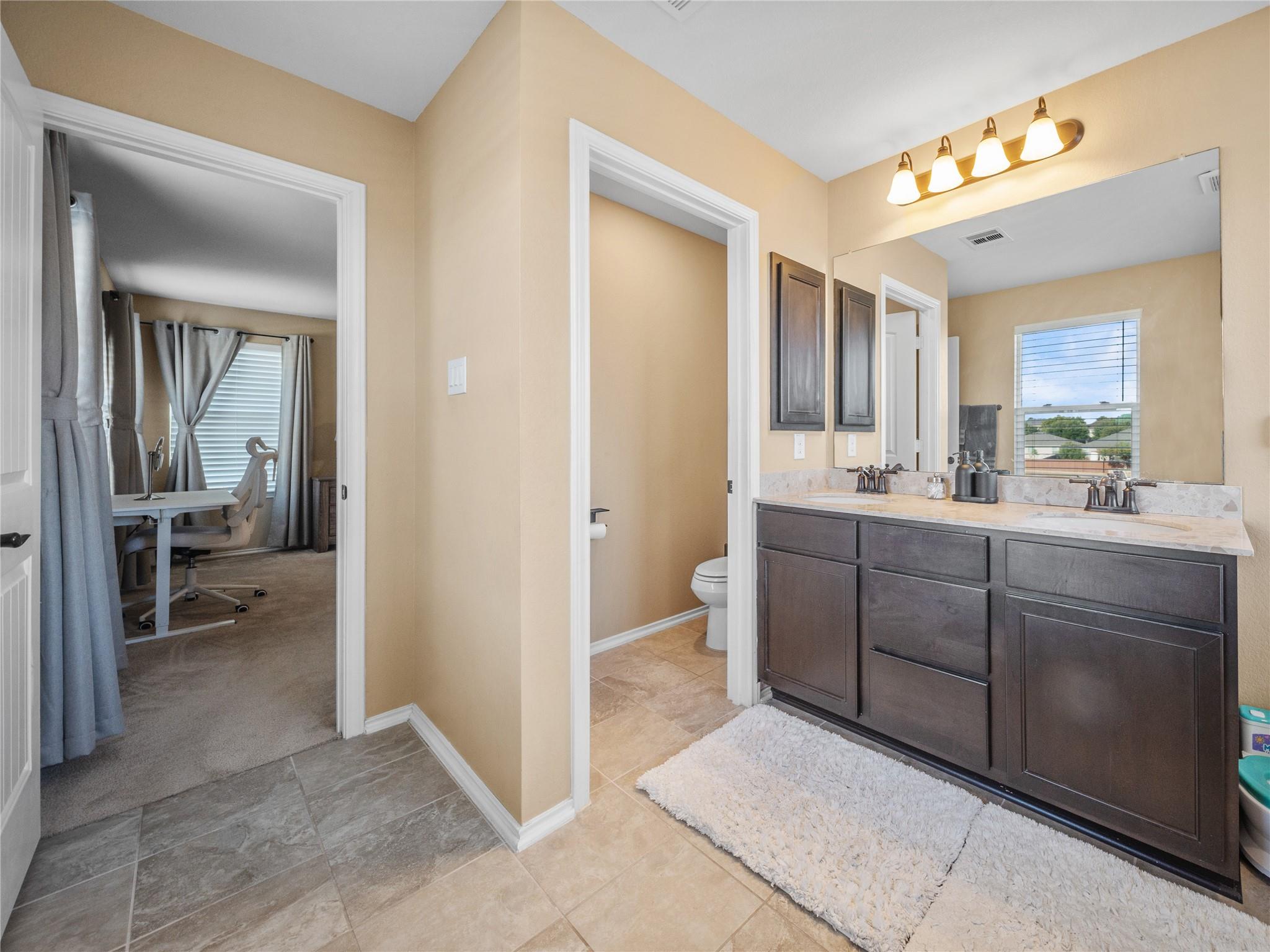 104 Rocroi DR, Georgetown