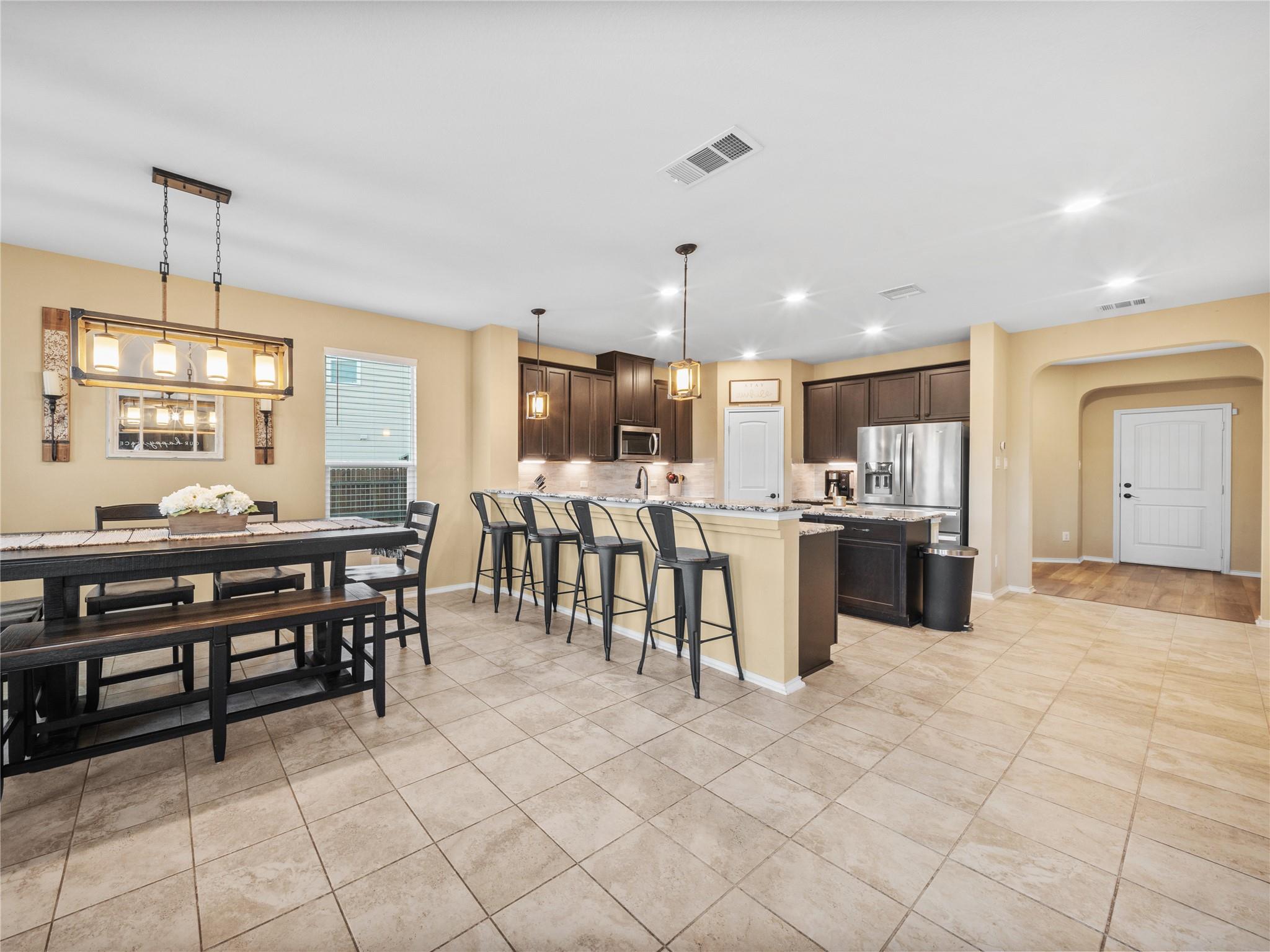 104 Rocroi DR, Georgetown