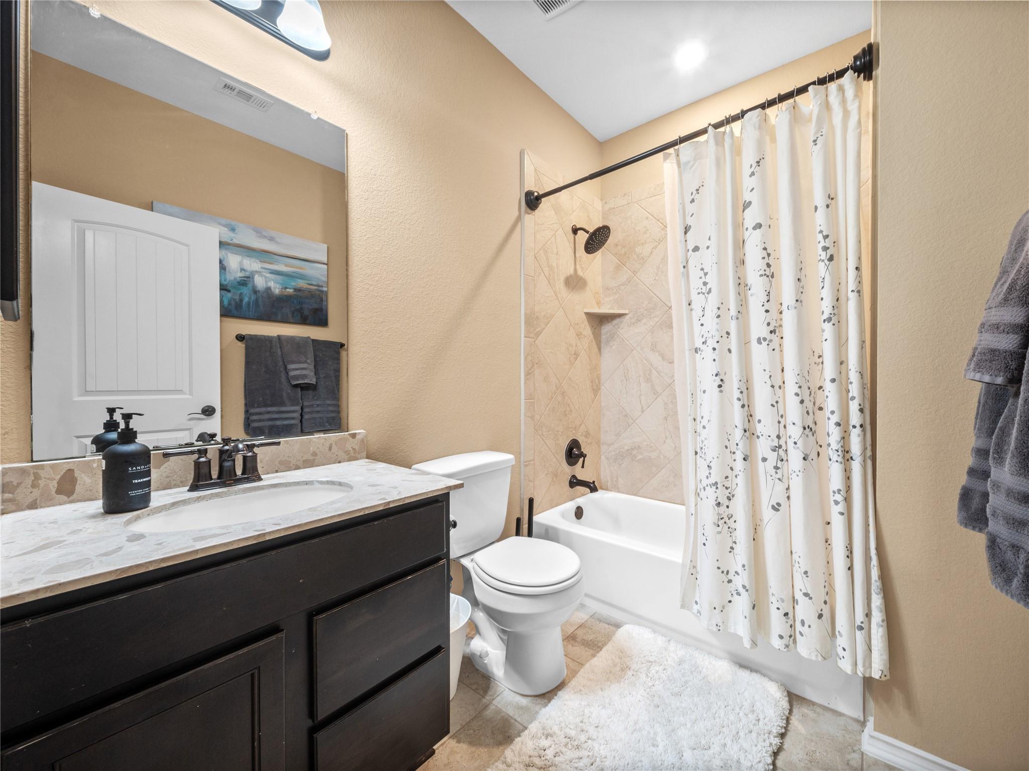 104 Rocroi DR, Georgetown