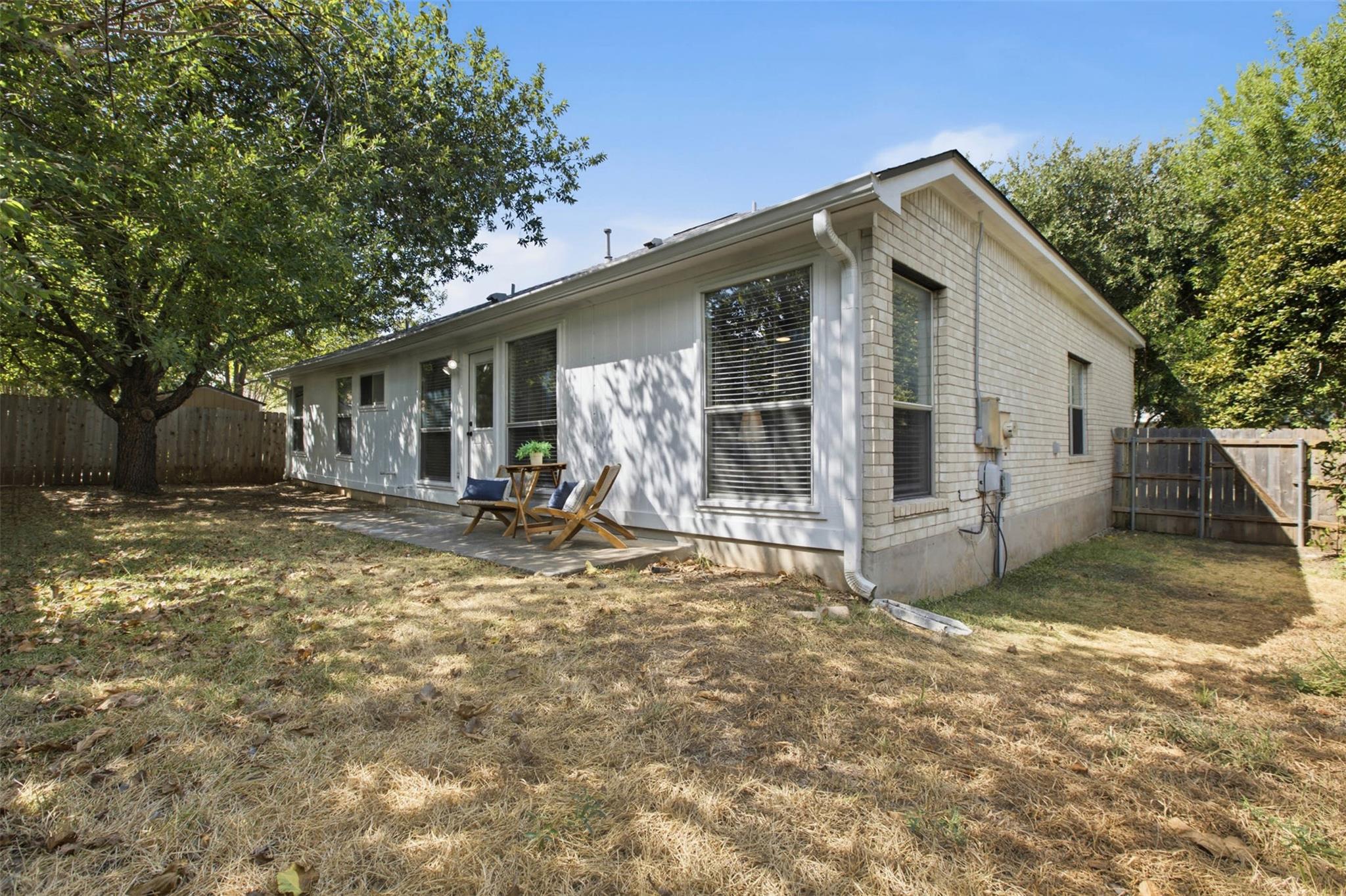 709 Elder WAY