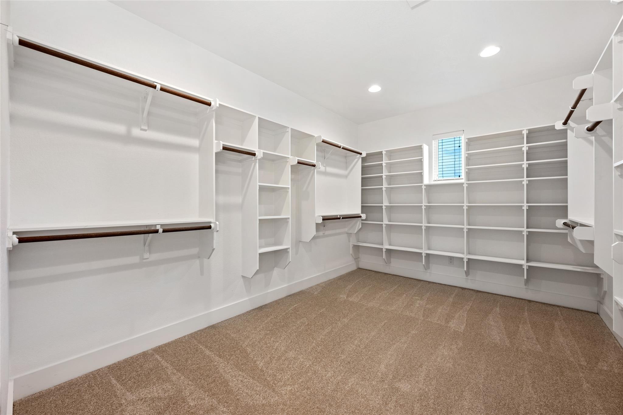 112 Honey Locust CV