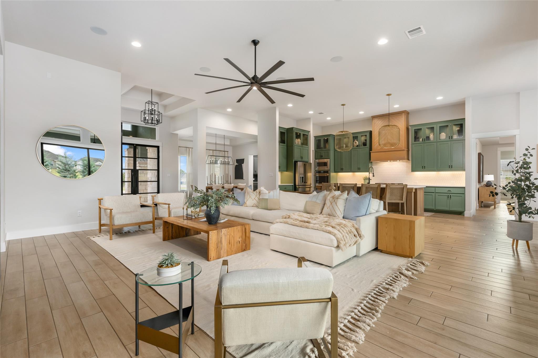 112 Honey Locust CV
