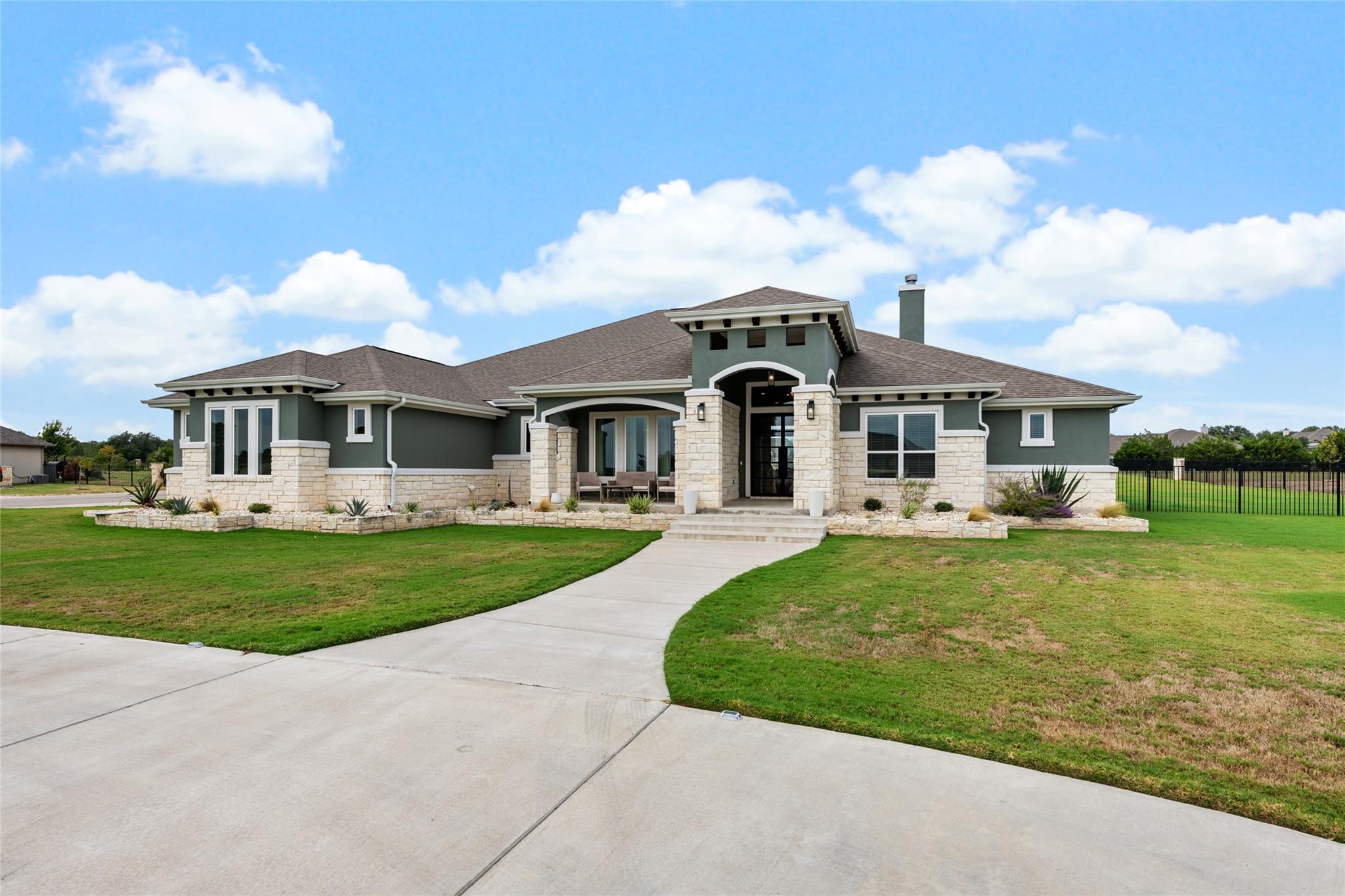 112 Honey Locust CV
