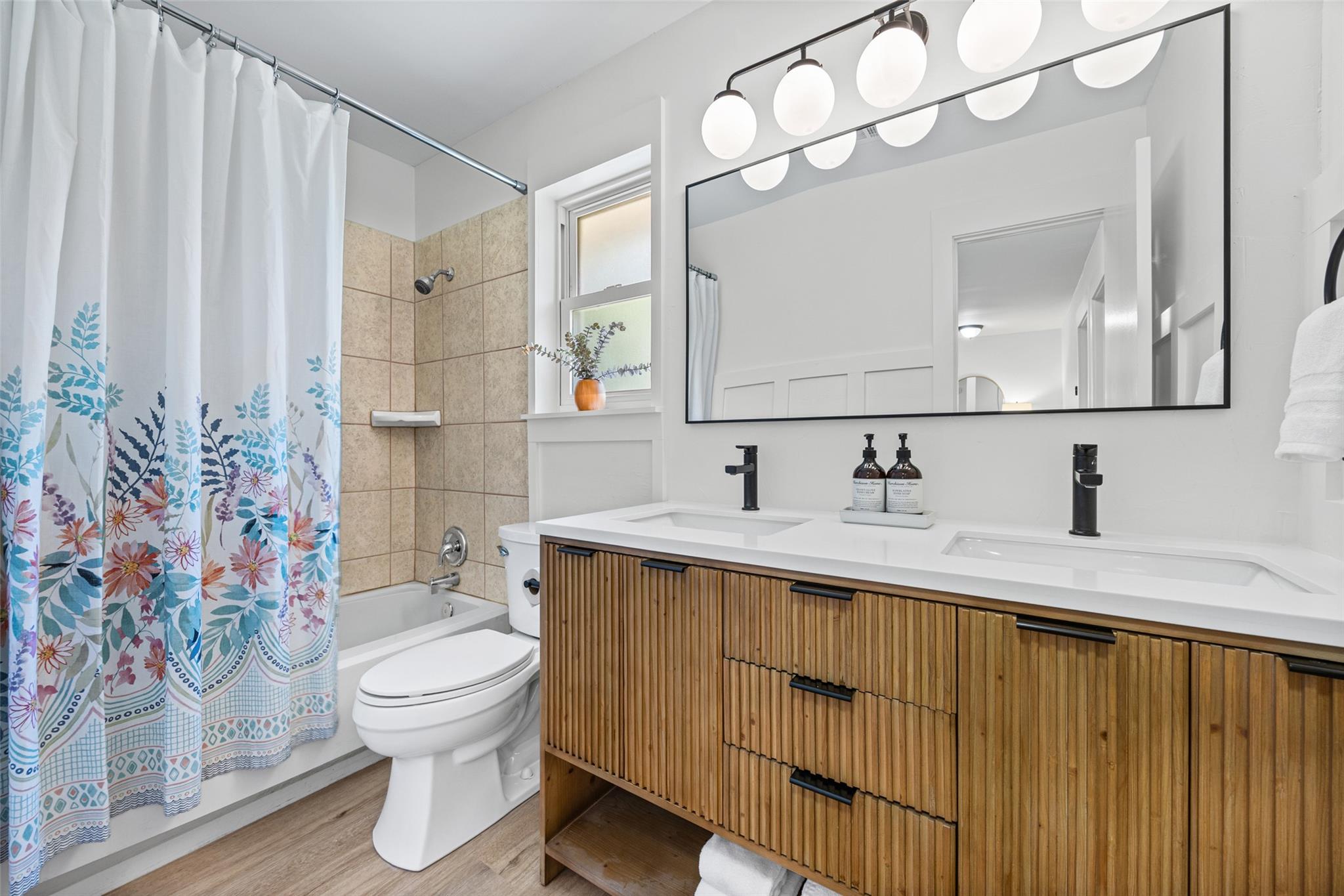 9737 Anderson Village DR