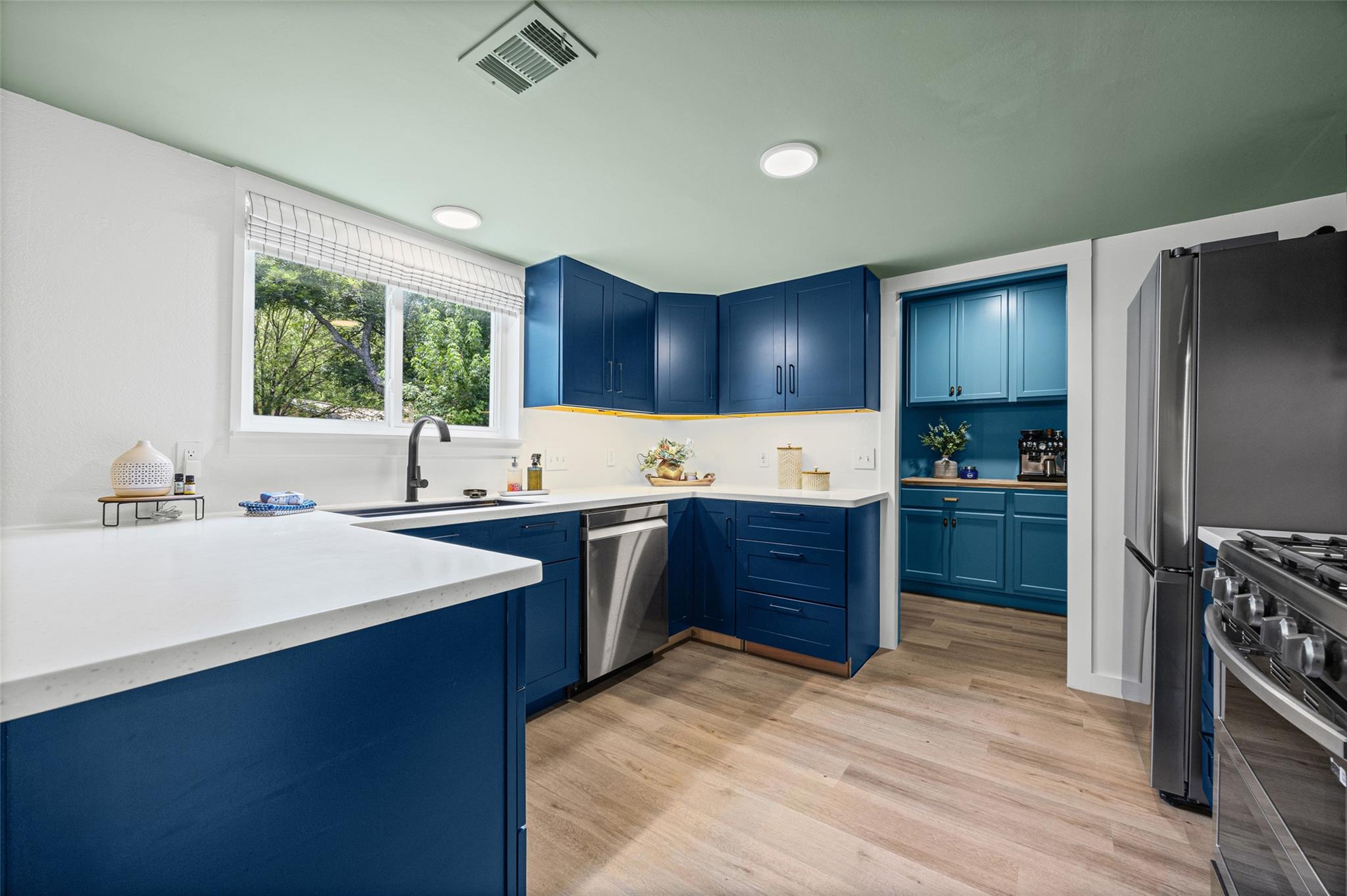 9737 Anderson Village DR