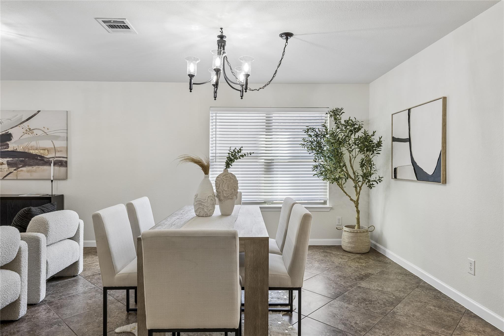 1718 Amistad WAY