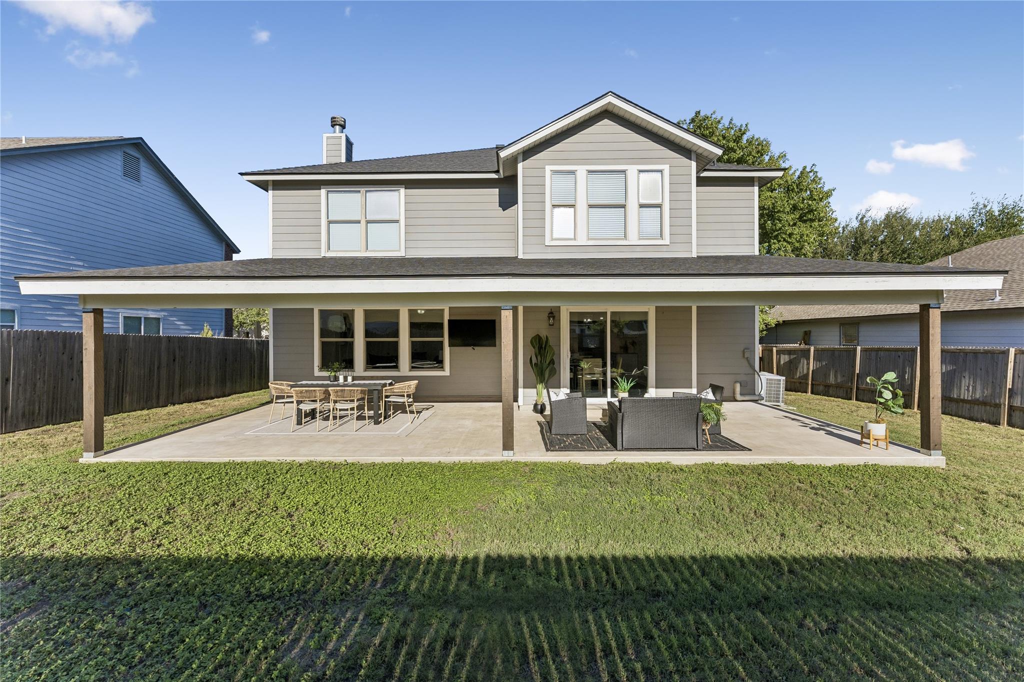 1718 Amistad WAY
