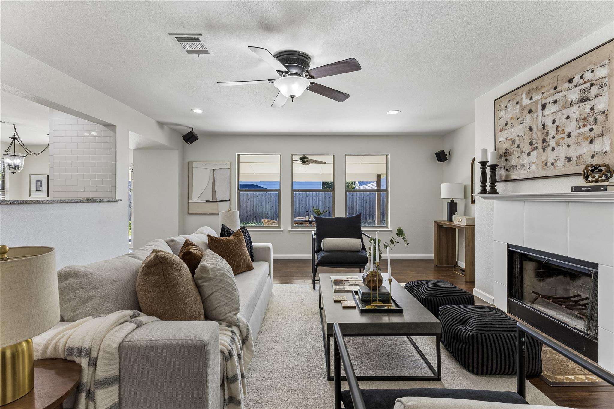 1718 Amistad WAY