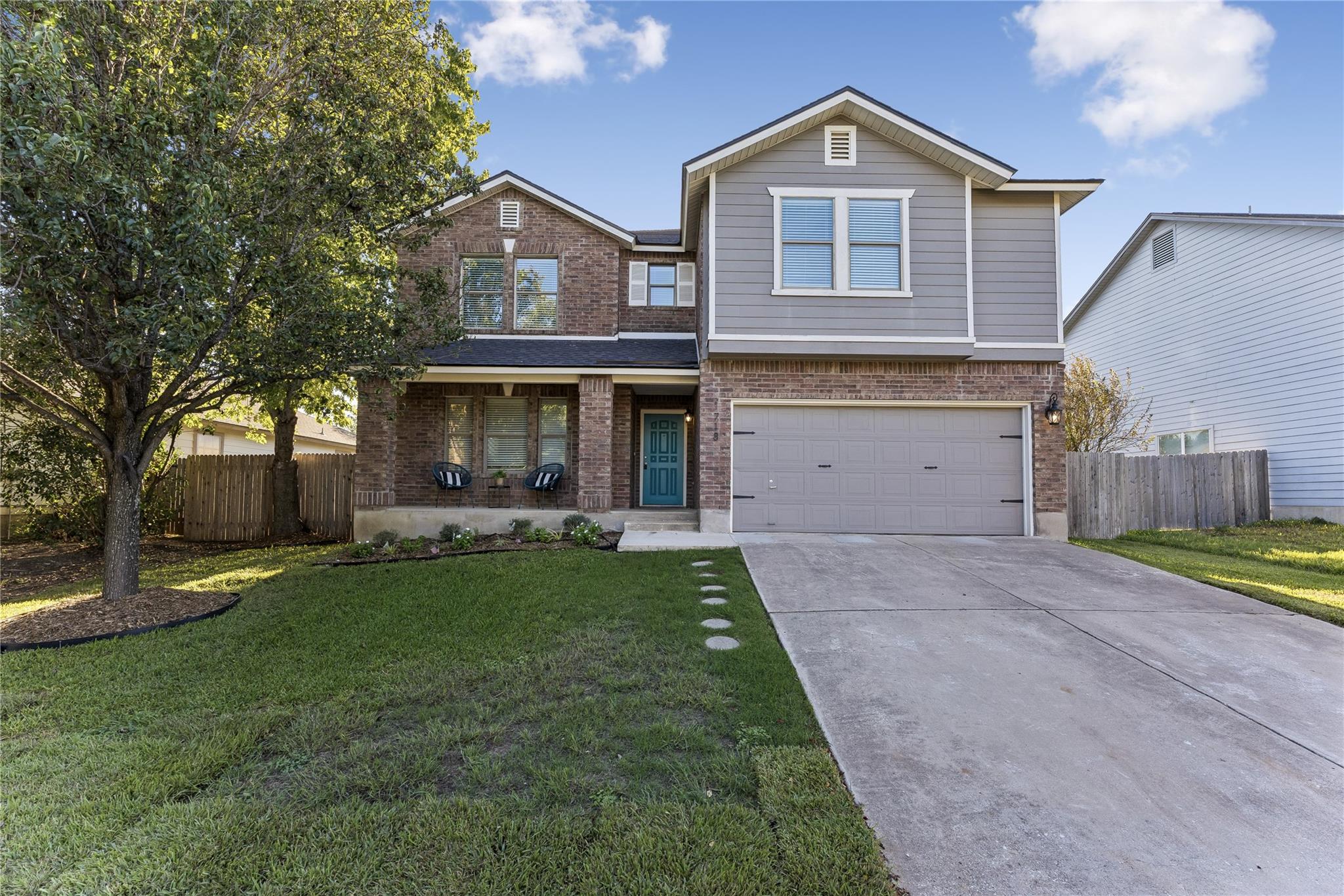 1718 Amistad WAY