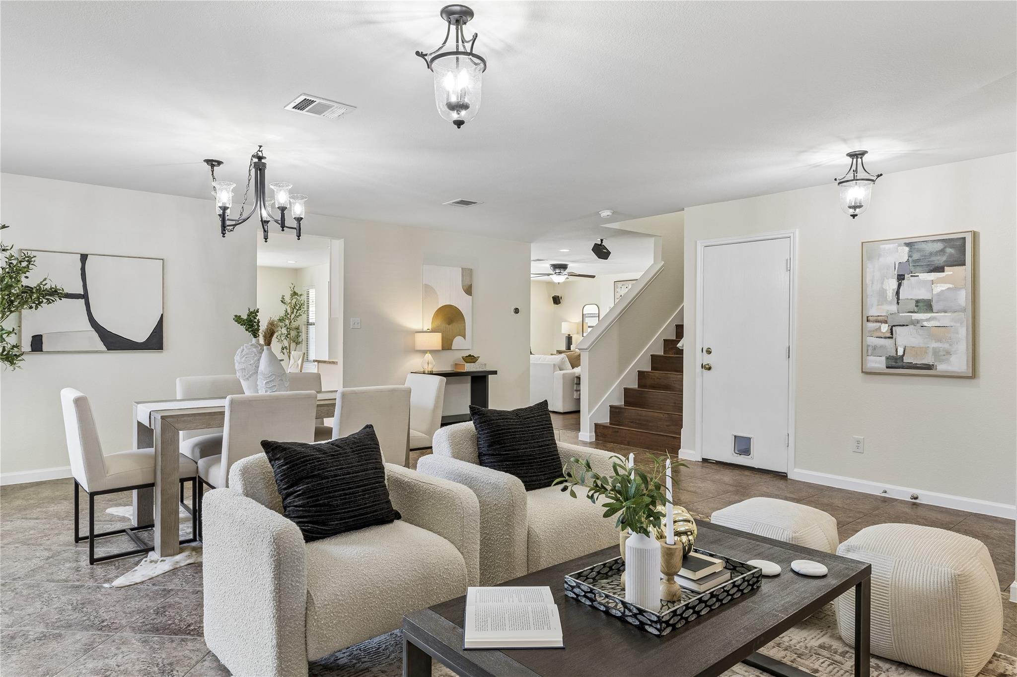 1718 Amistad WAY