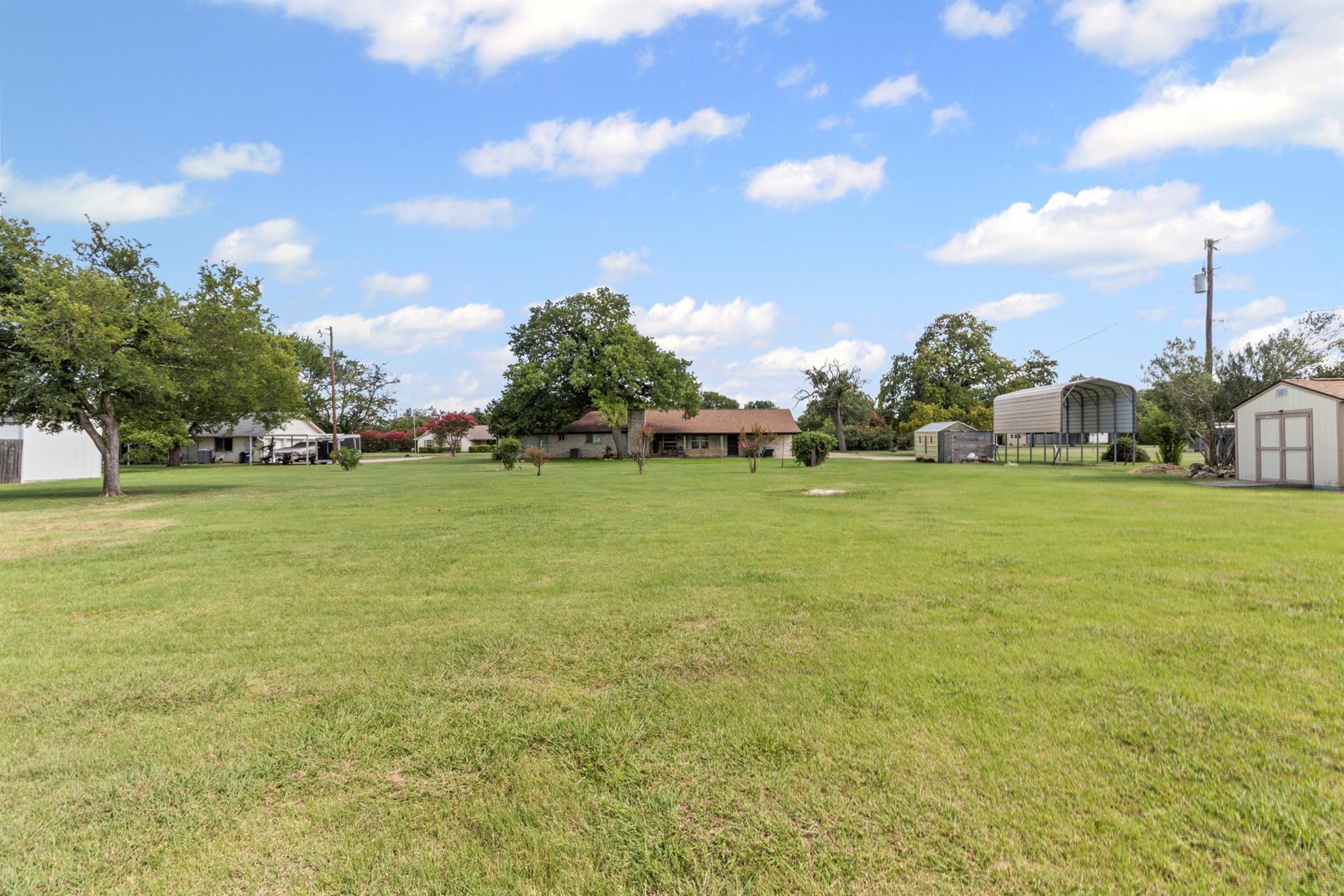 1521 Sheridan TRL