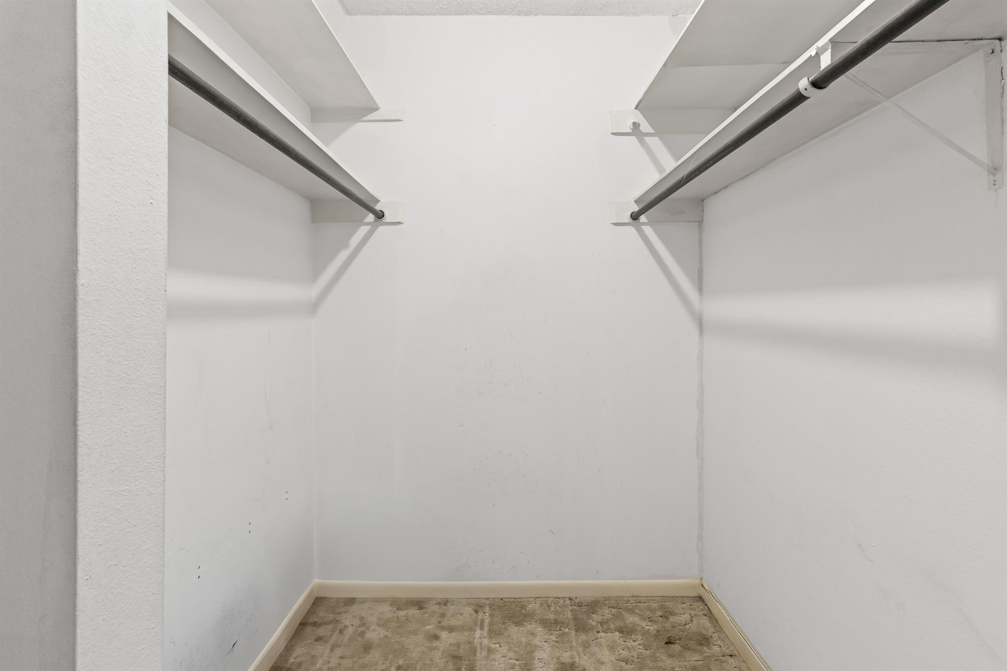 1521 Sheridan TRL