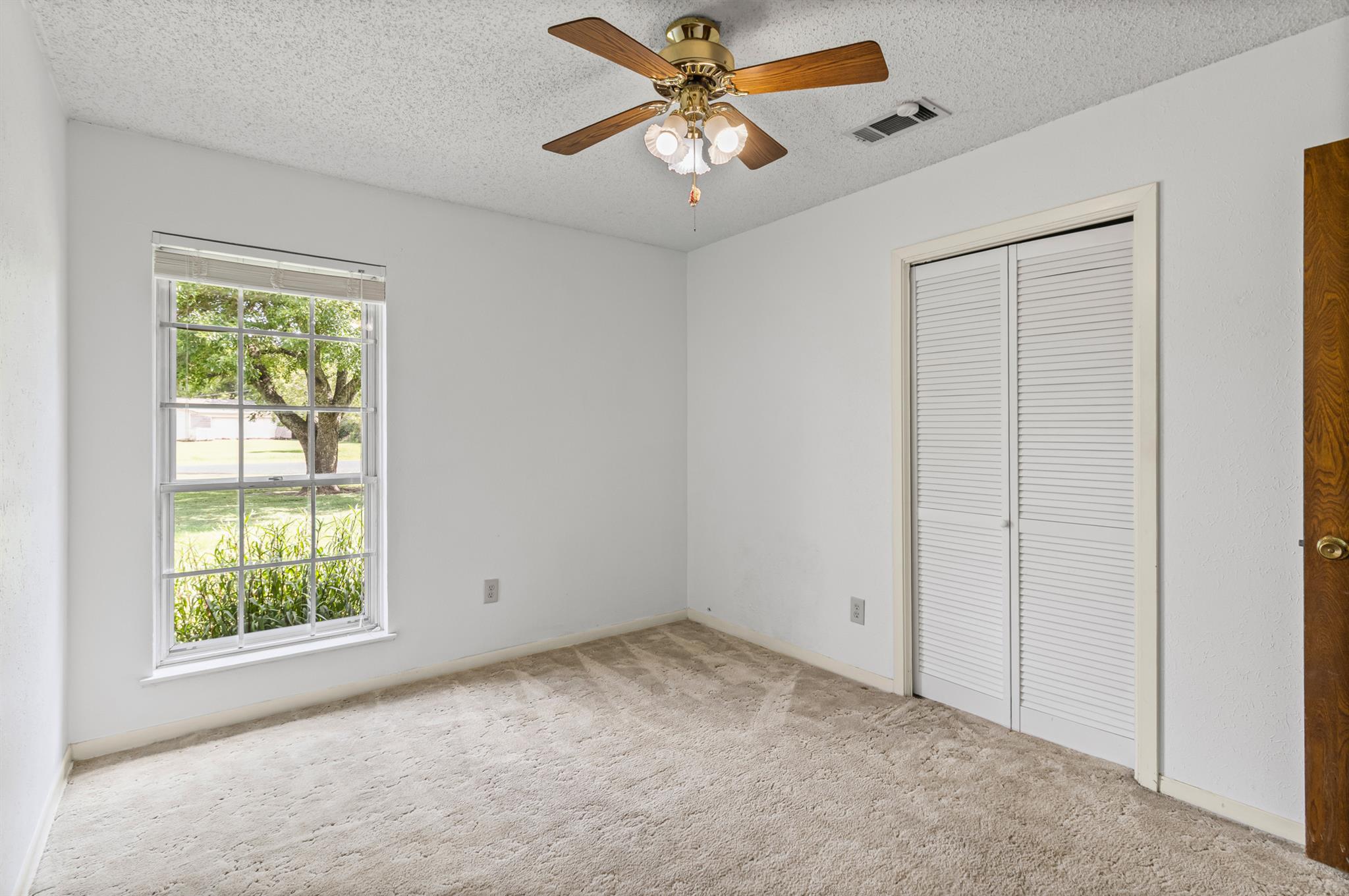 1521 Sheridan TRL