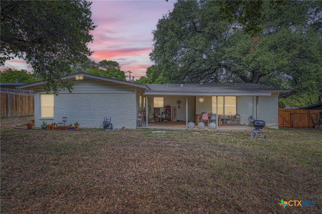 11903 North Oaks Dr Drive