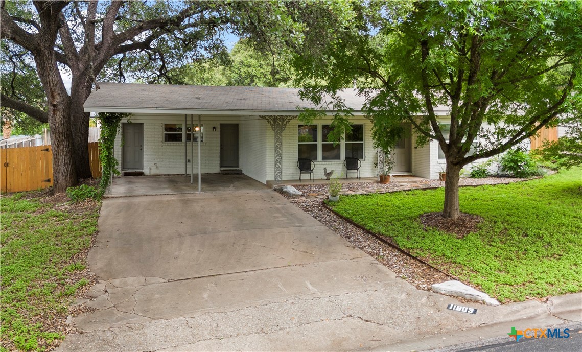 11903 North Oaks Dr Drive