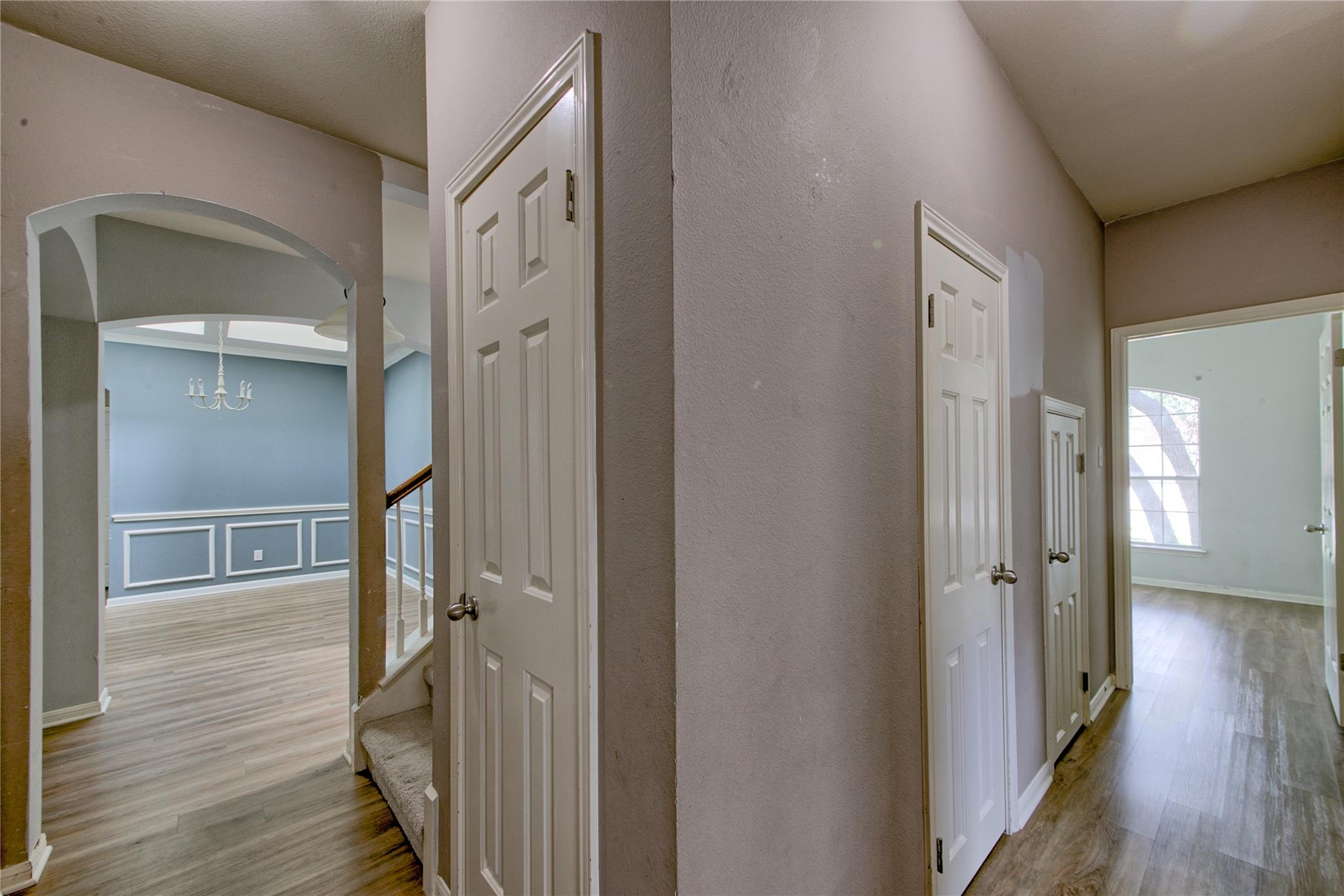 313 Olmos DR