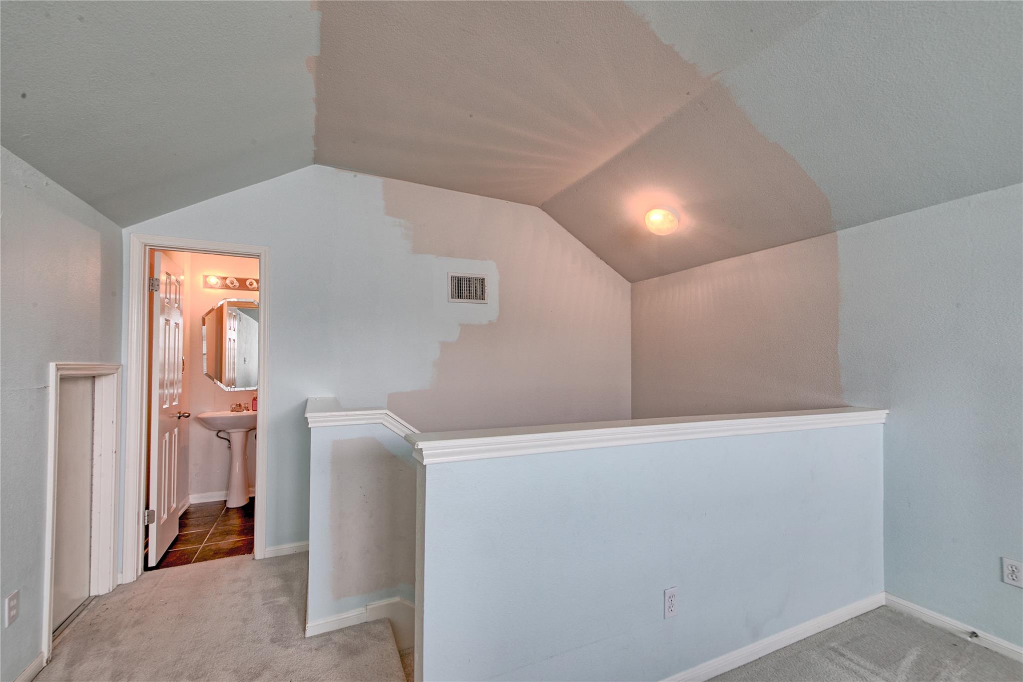313 Olmos DR