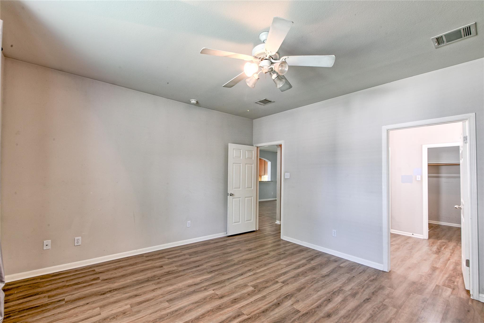 313 Olmos DR