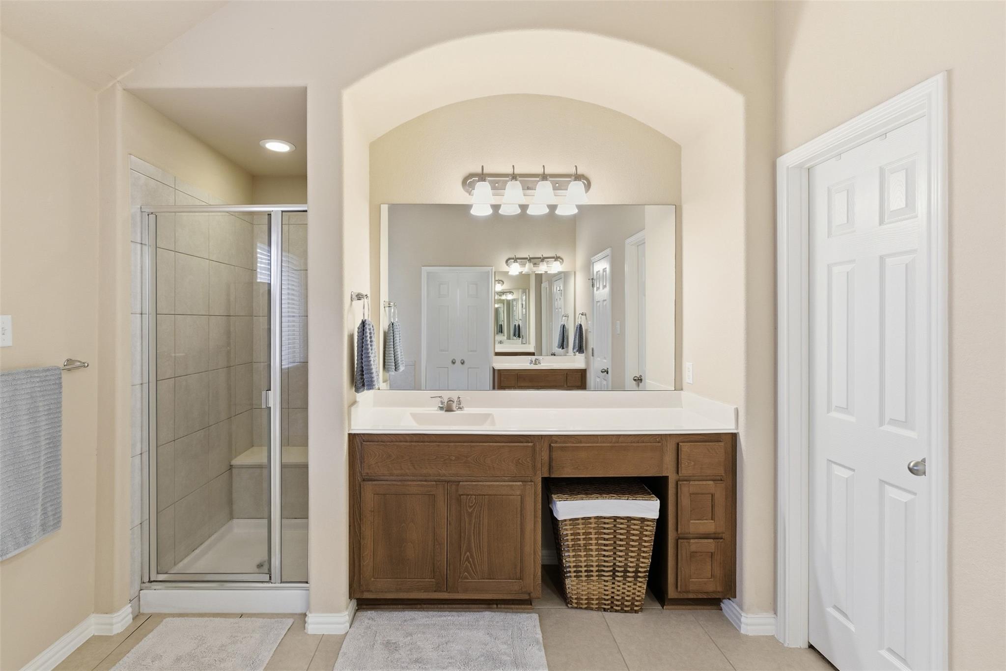 7909 Arbor Knoll CT, Lago Vista