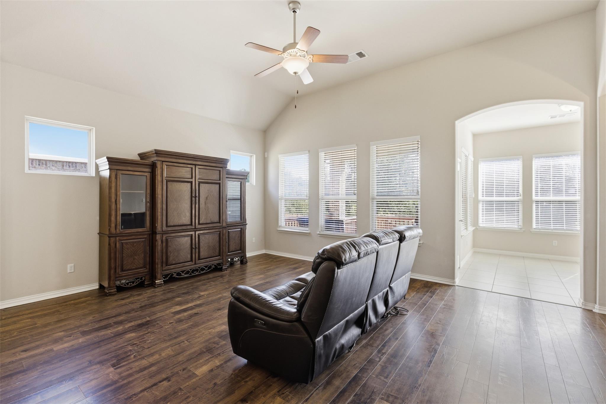 7909 Arbor Knoll CT, Lago Vista