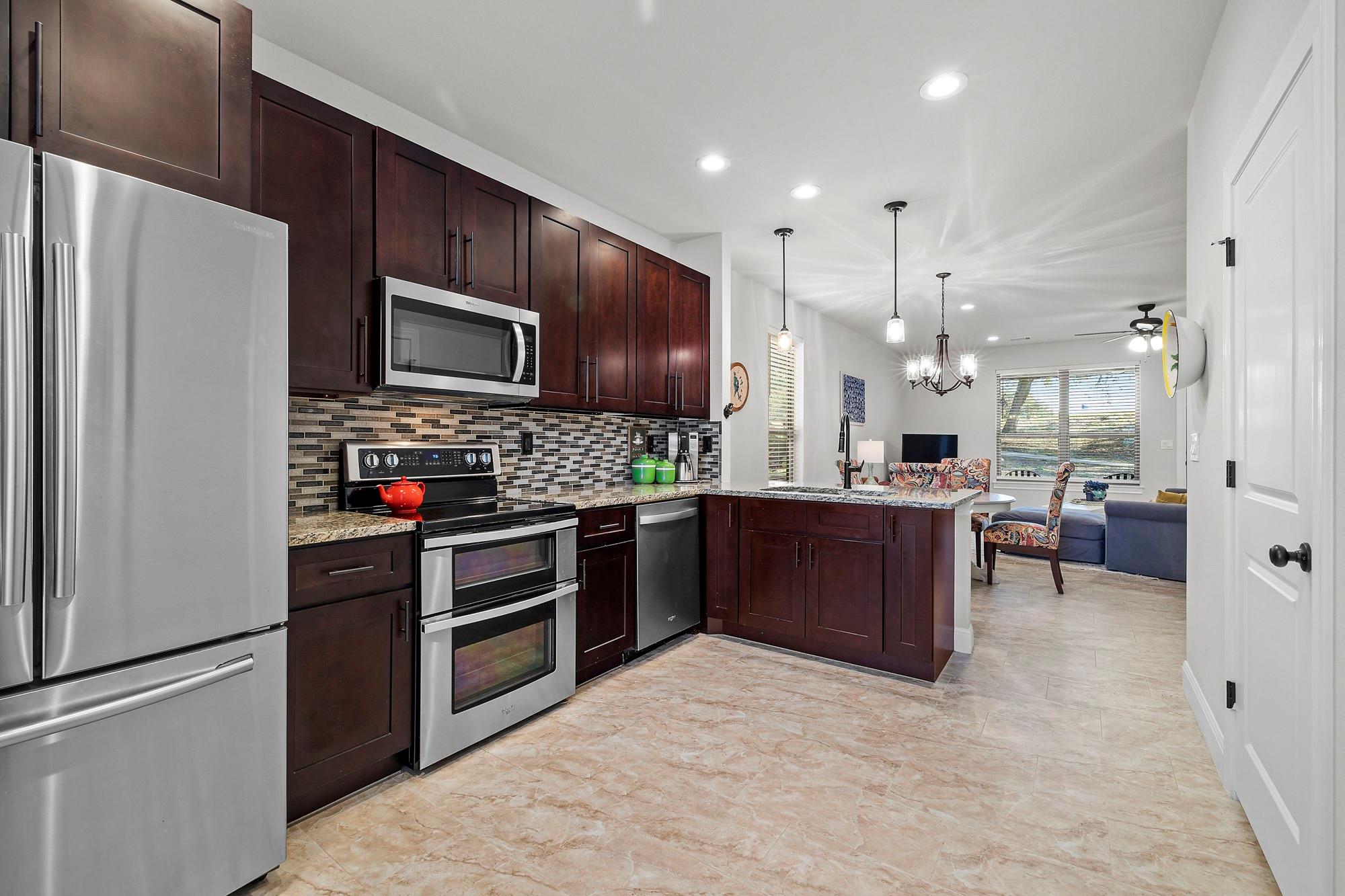 575 Demarett DR