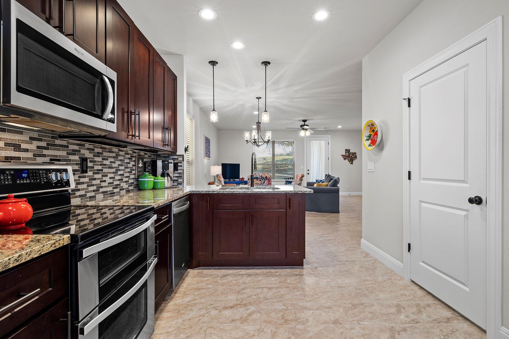 575 Demarett DR