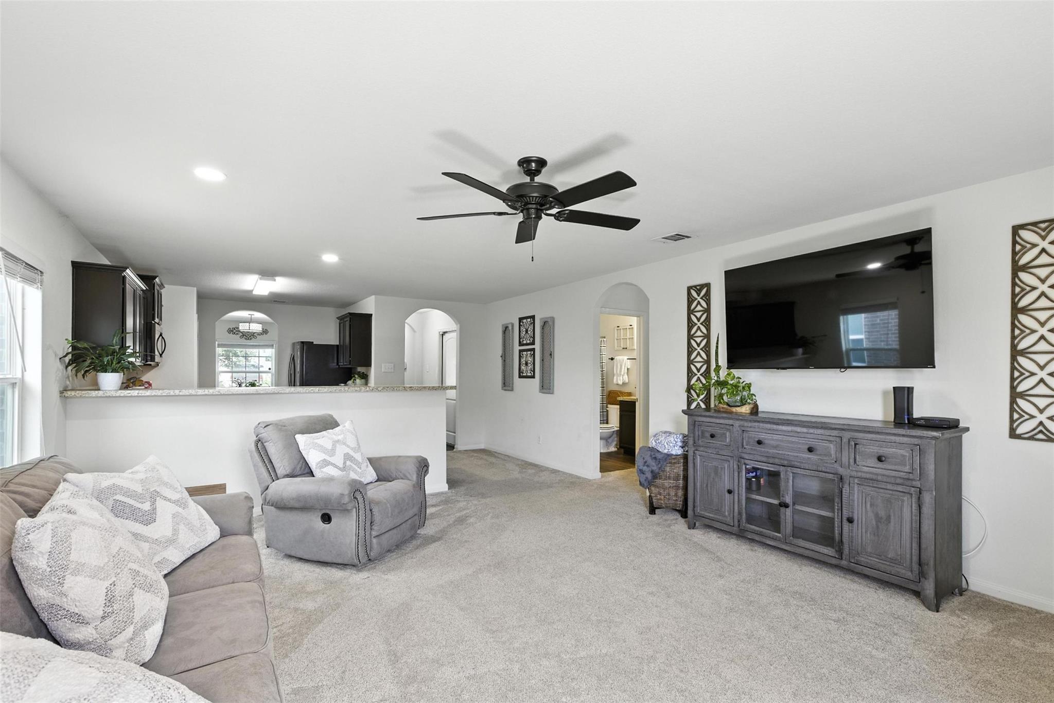 228 Continental Ave