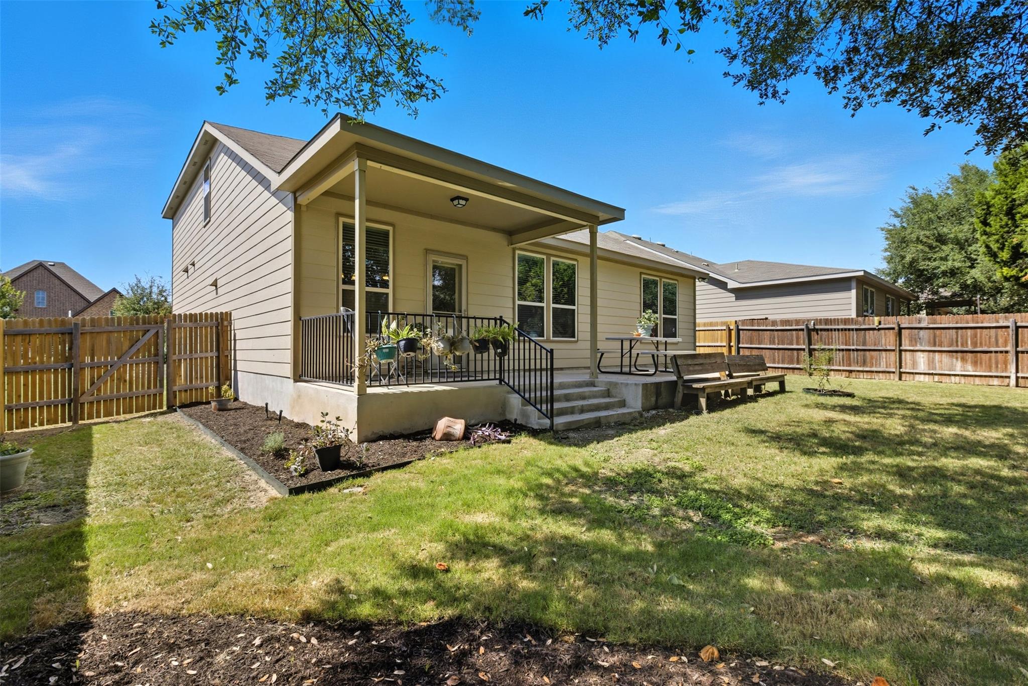 206 Quarry Rock LOOP