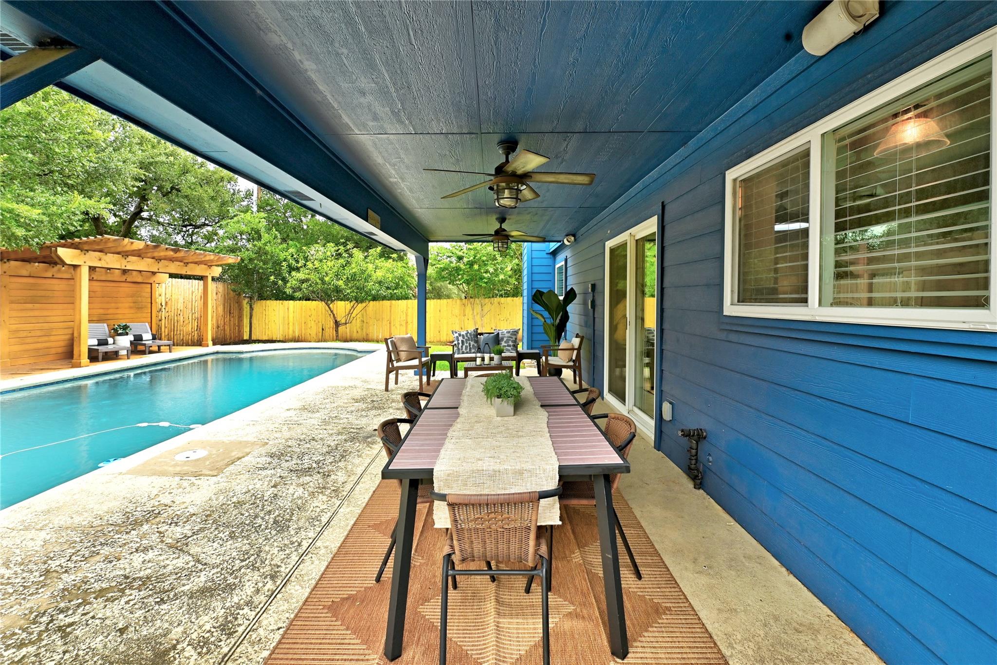 1103 Timber TRL