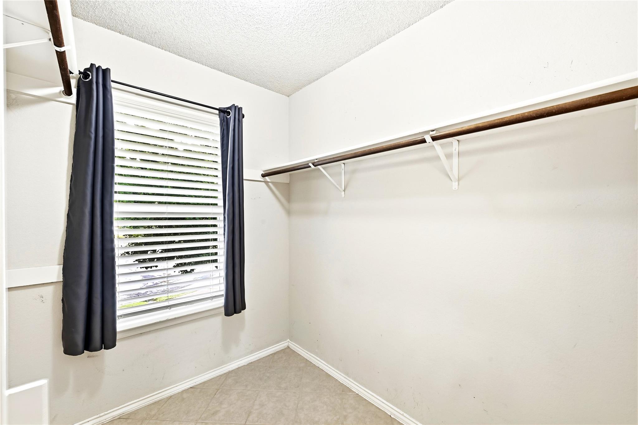 1103 Timber TRL