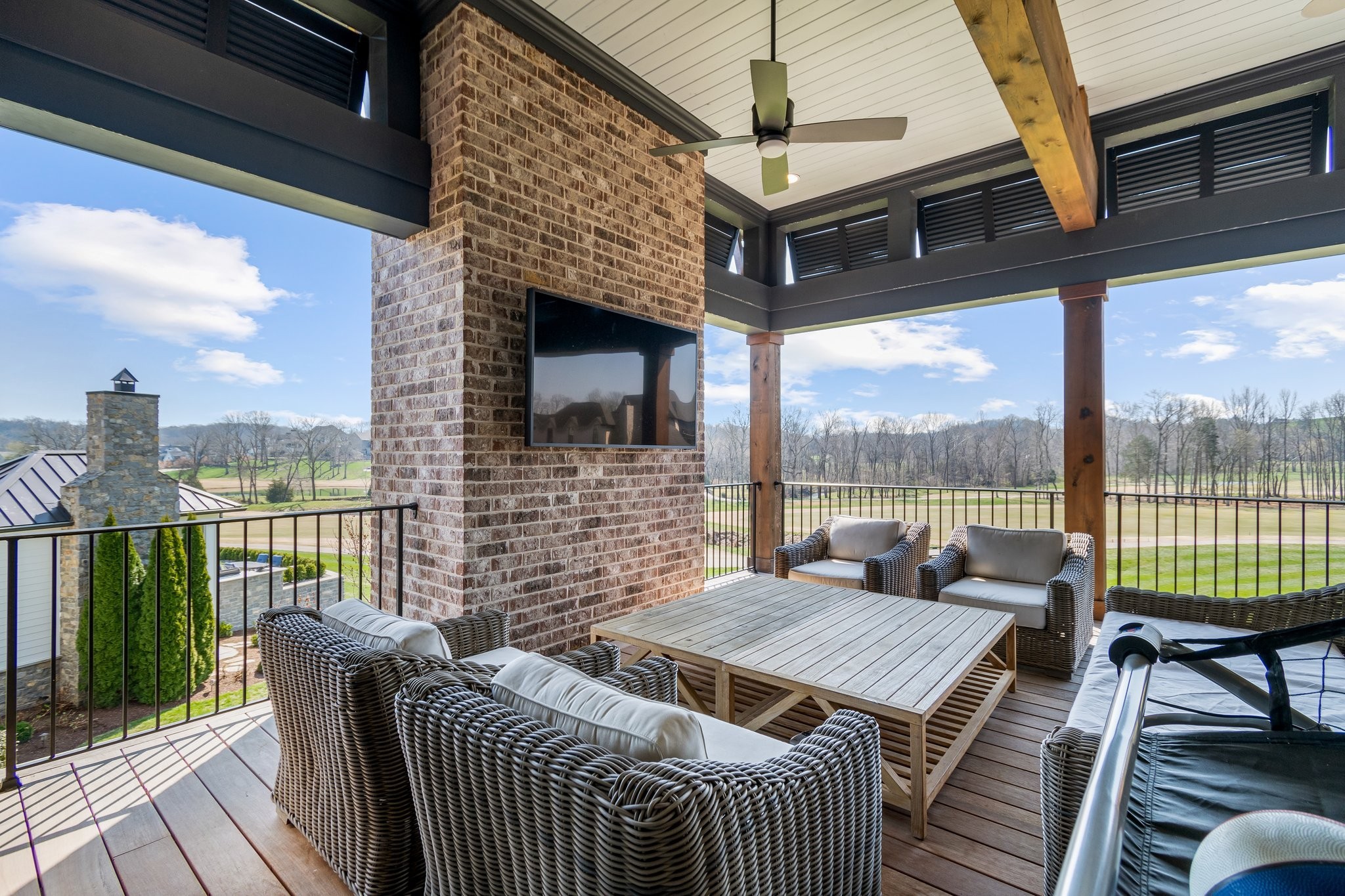 7212 Shagbark Ln