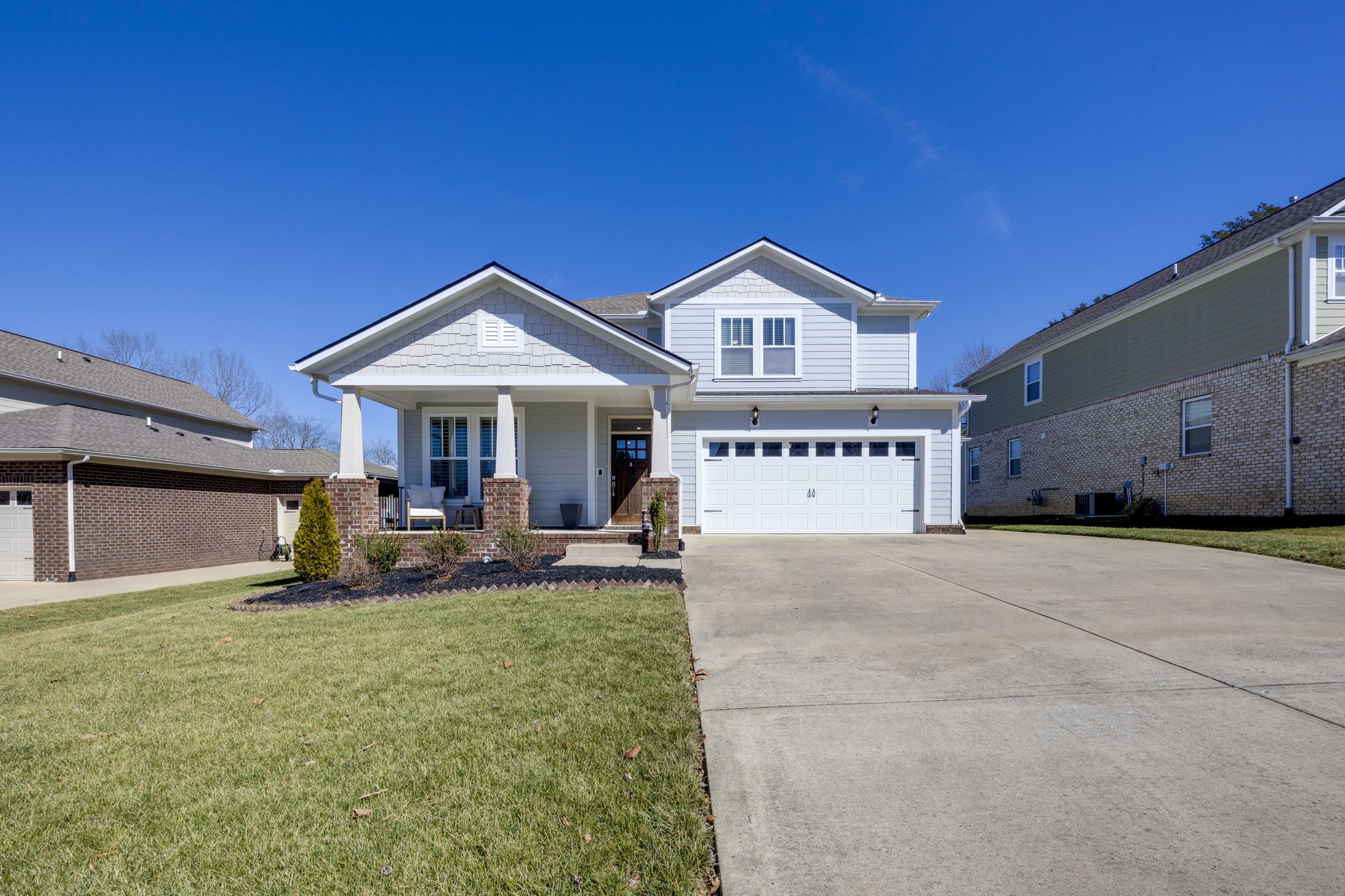 3367 Vinemont Dr