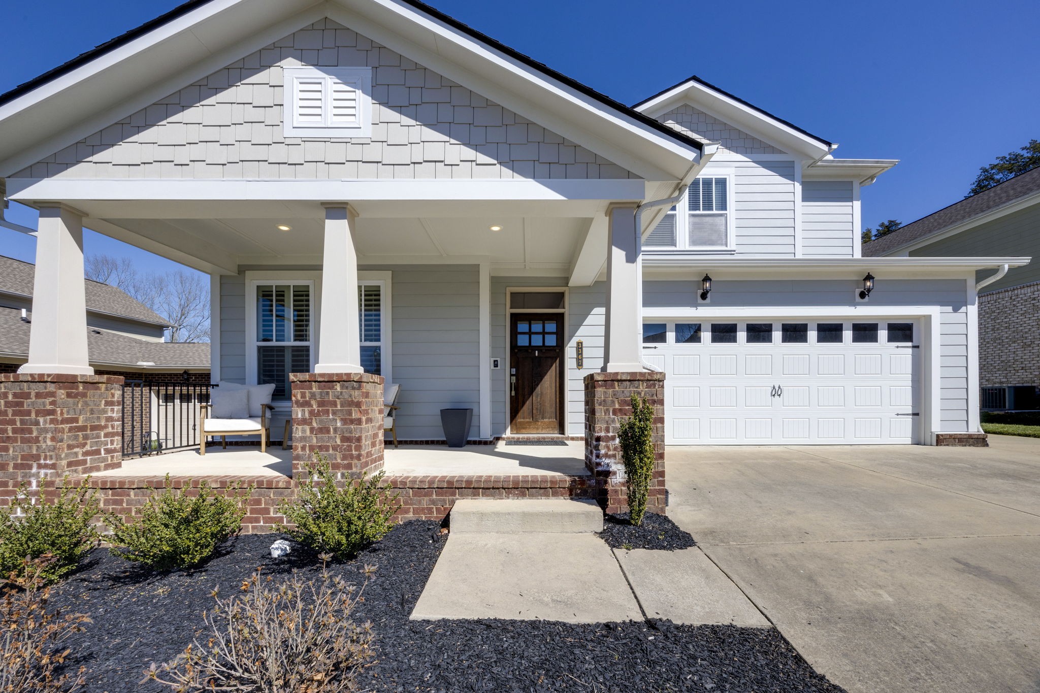 3367 Vinemont Dr