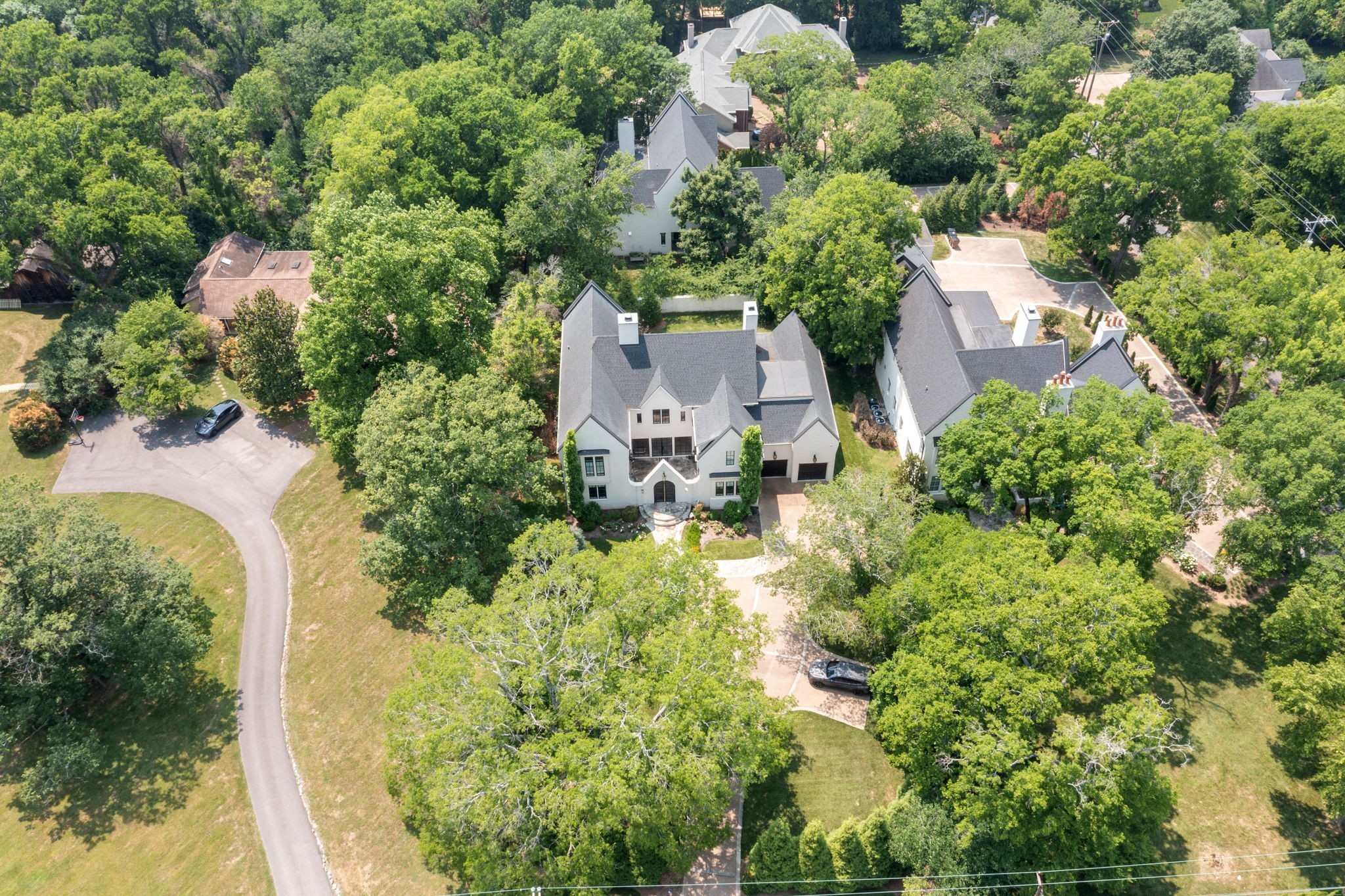 3903 Estes Rd