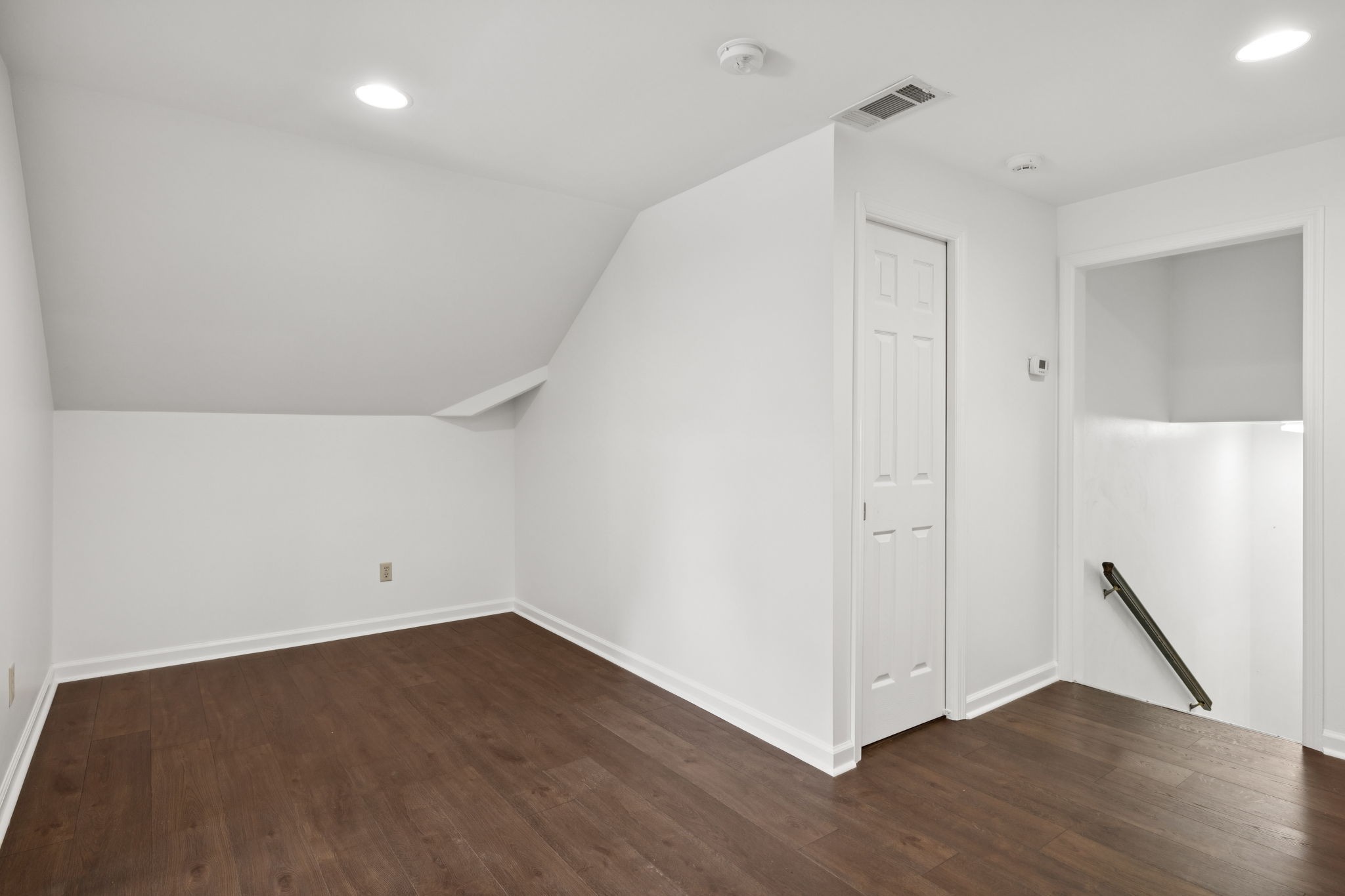 721 Shadowlawn Ct