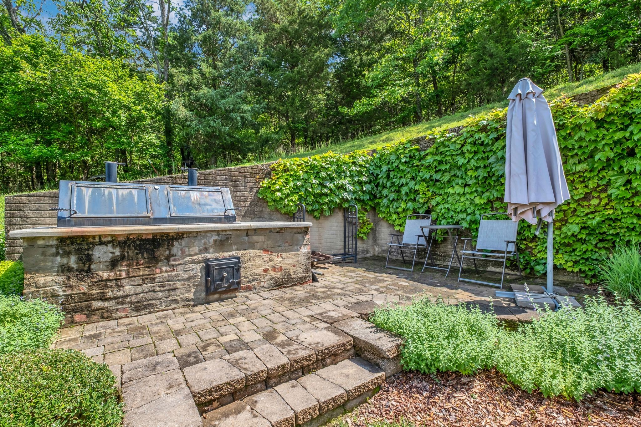 1764 Warren Hollow Rd