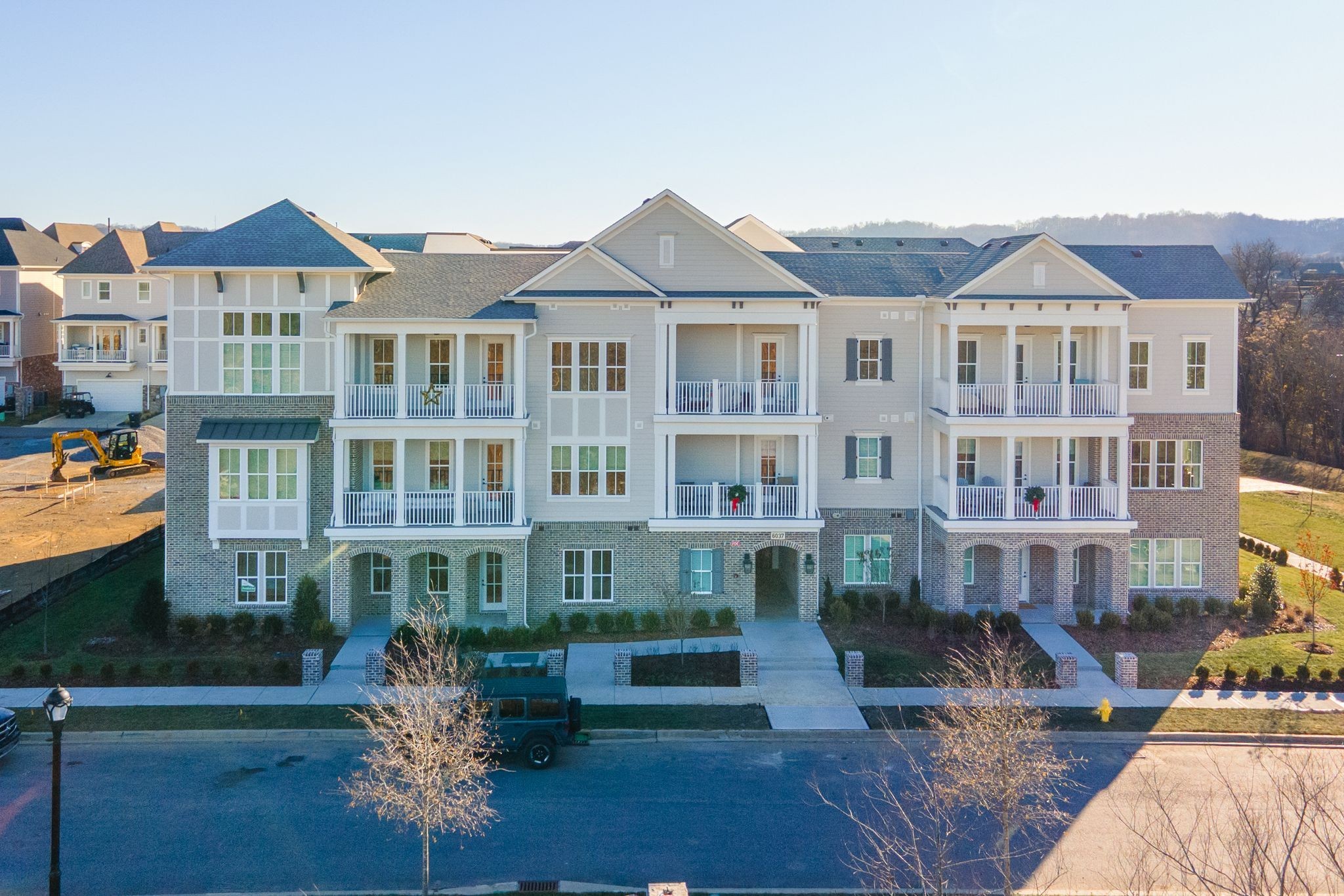6037 Whitman Road Unit: 203