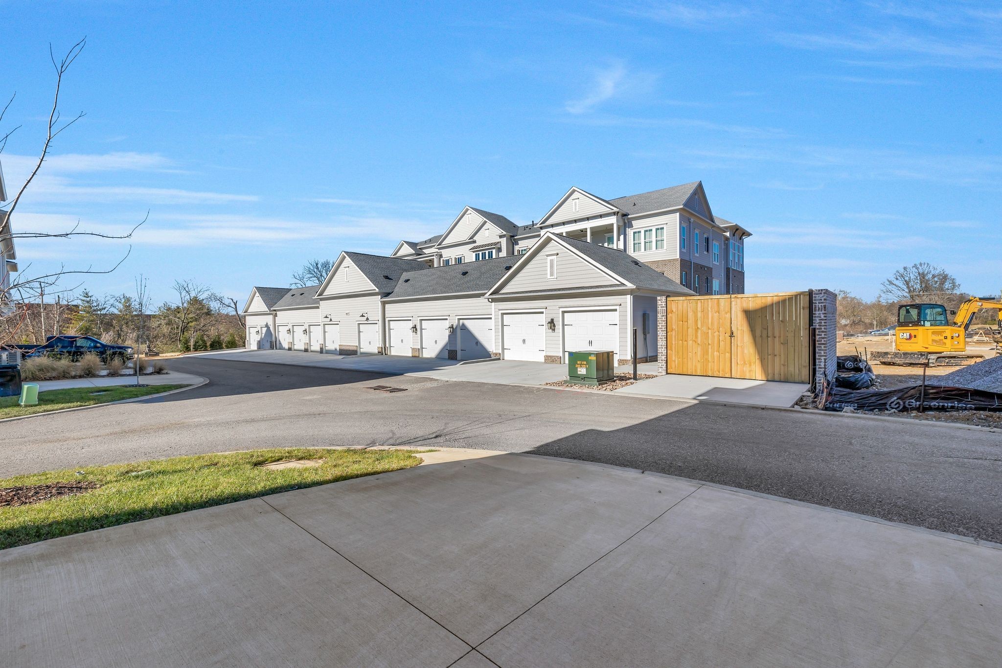 6037 Whitman Road Unit: 203