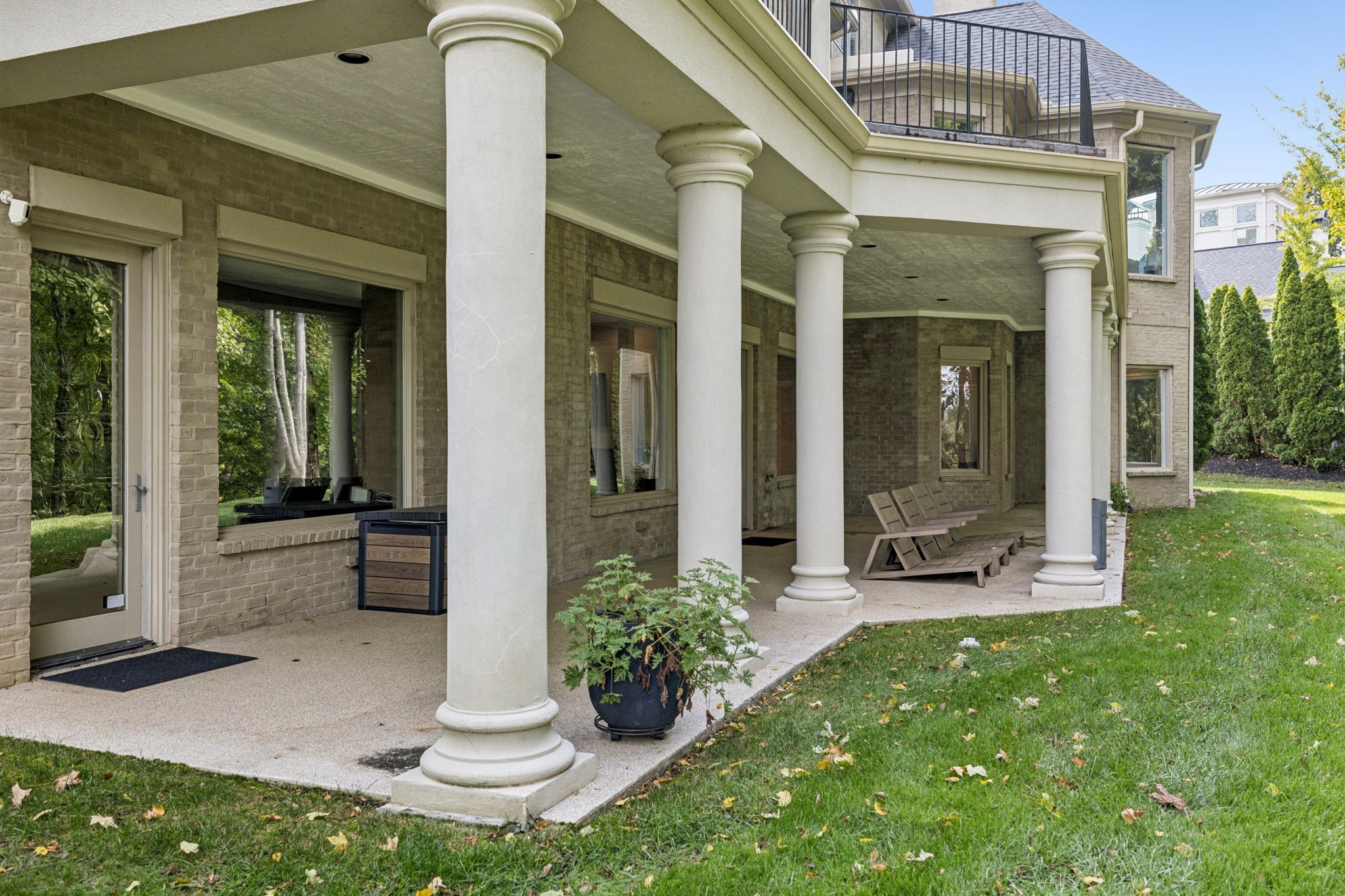5 Colonel Winstead Dr