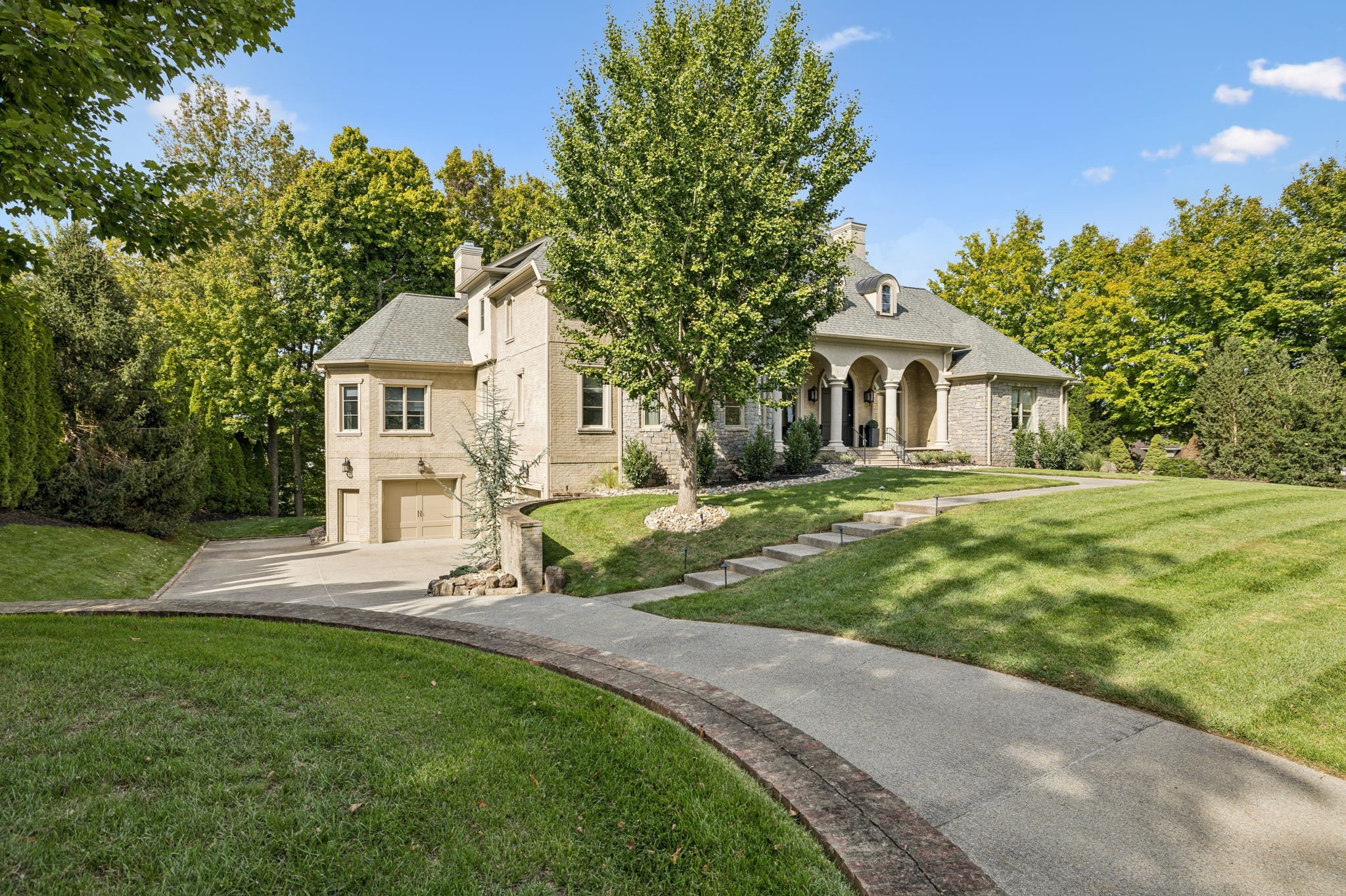 5 Colonel Winstead Dr
