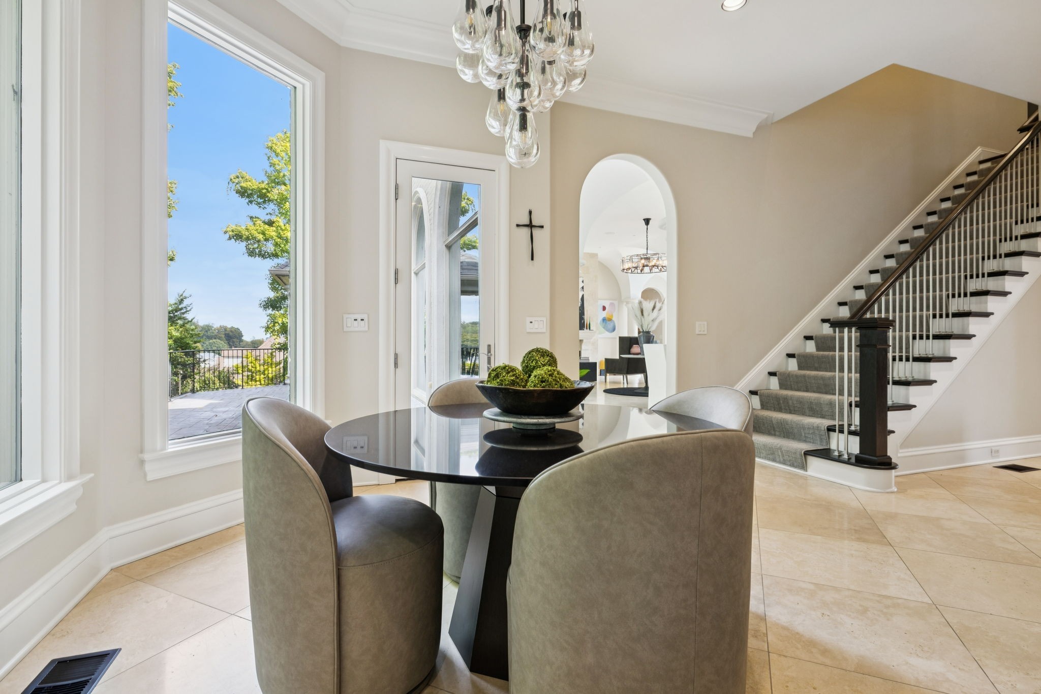 5 Colonel Winstead Dr