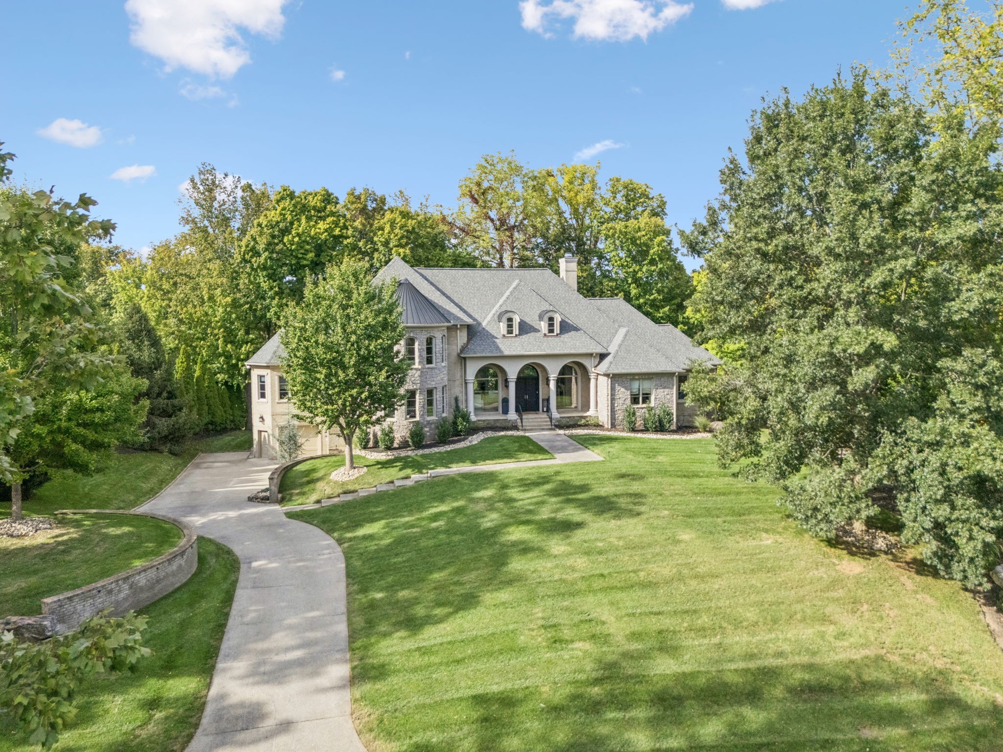 5 Colonel Winstead Dr