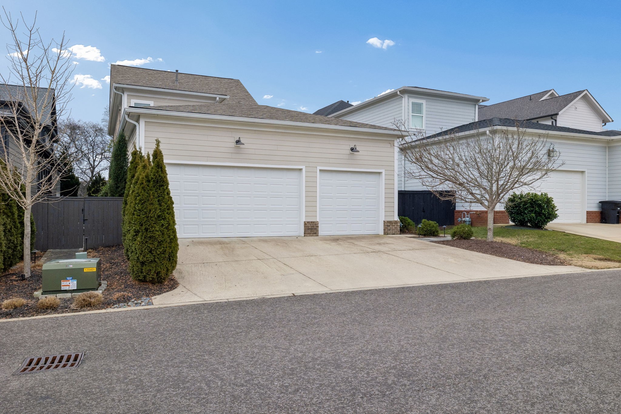 1519 Eliot Rd