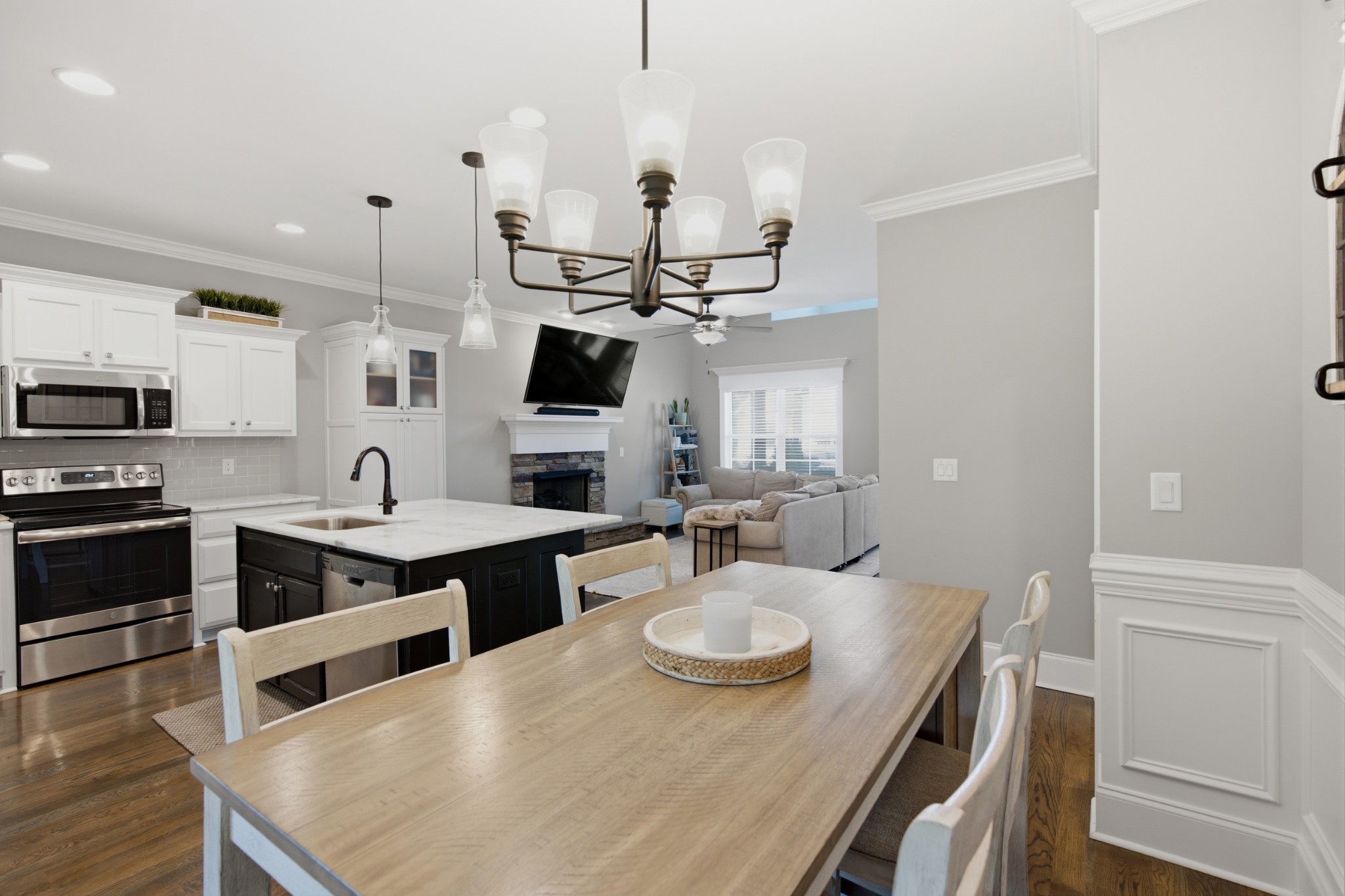 844 Bloomdale Trce
