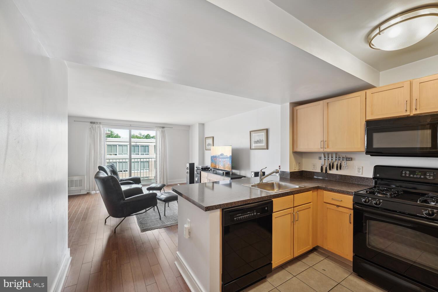 800 4th STREET SW Unit: N516