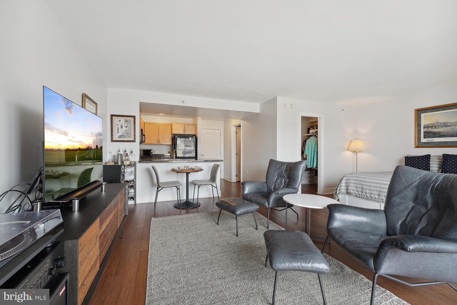 800 4th STREET SW Unit: N516