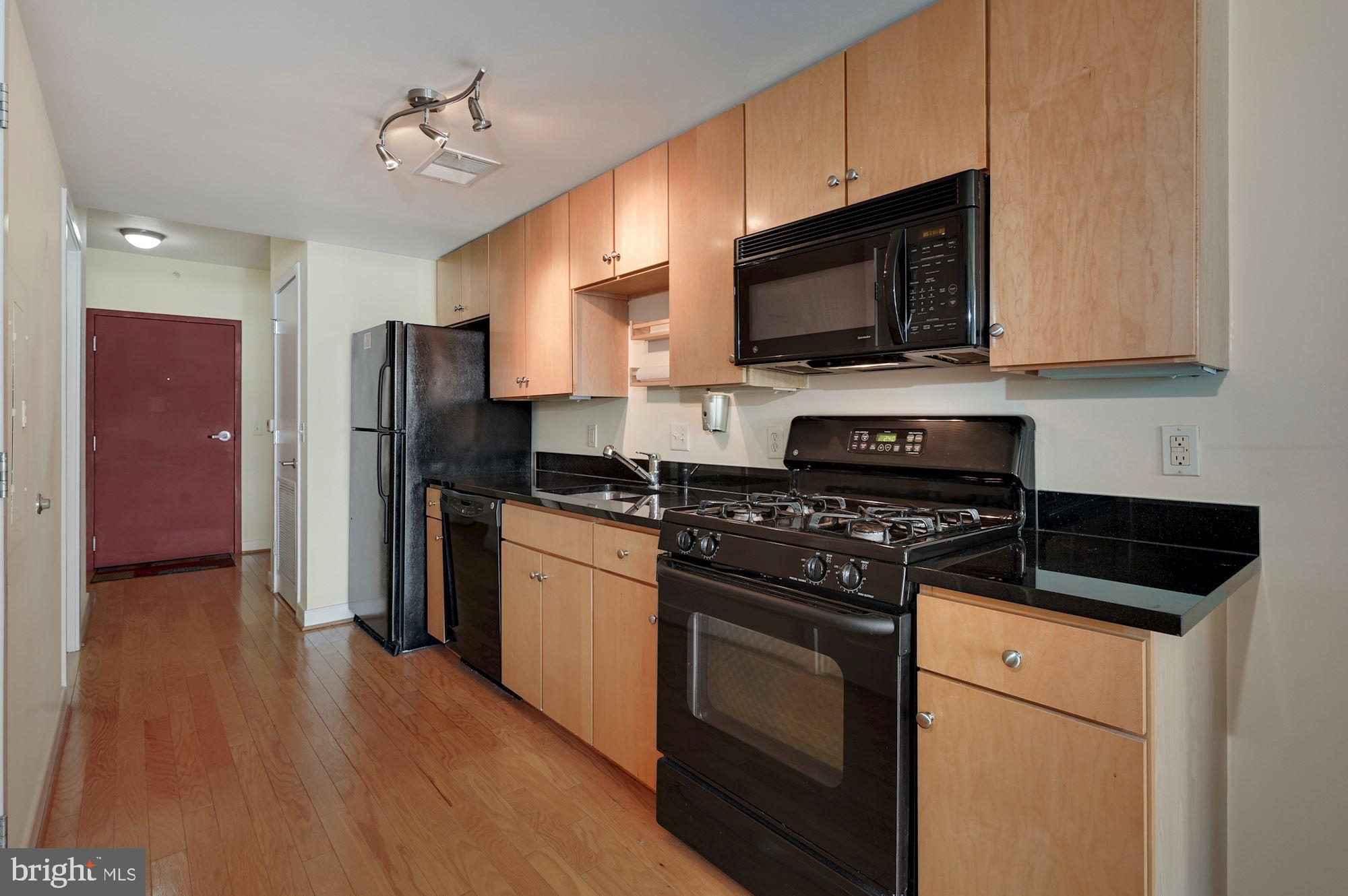 1117 10th STREET NW Unit: 905